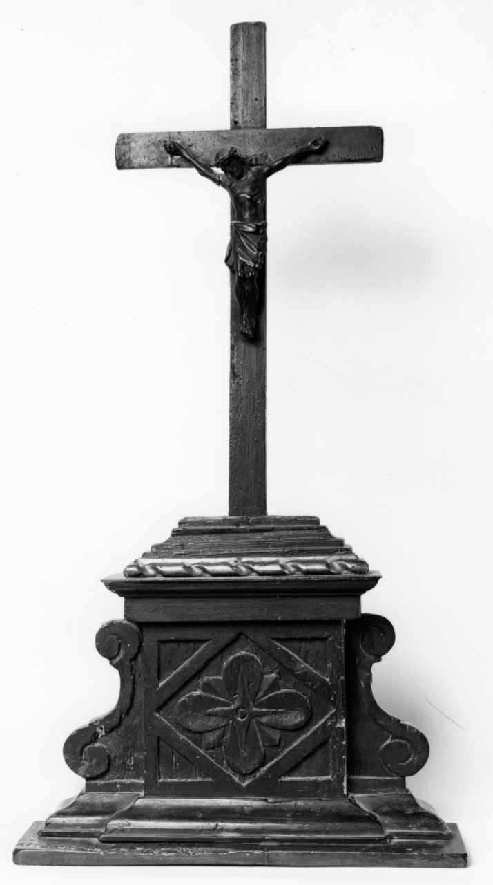 croce d'altare - bottega toscana (fine/ inizio secc. XVI/ XVII)