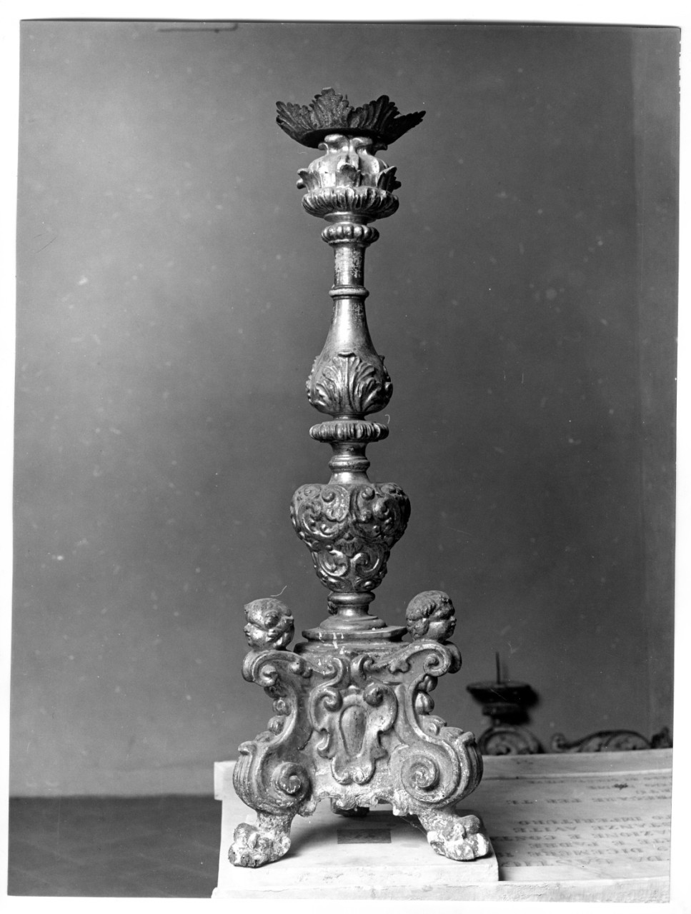 candeliere d'altare - bottega toscana (fine/ inizio secc. XVII/ XVIII)