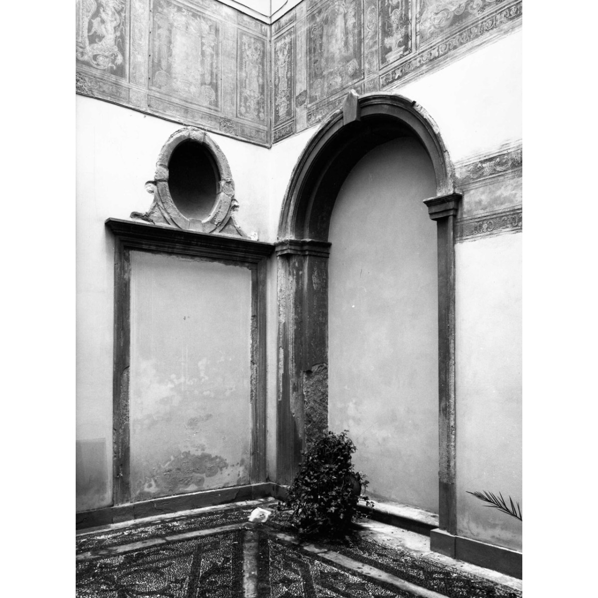 portale di Silvani Gherardo (bottega) (secondo quarto sec. XVII)