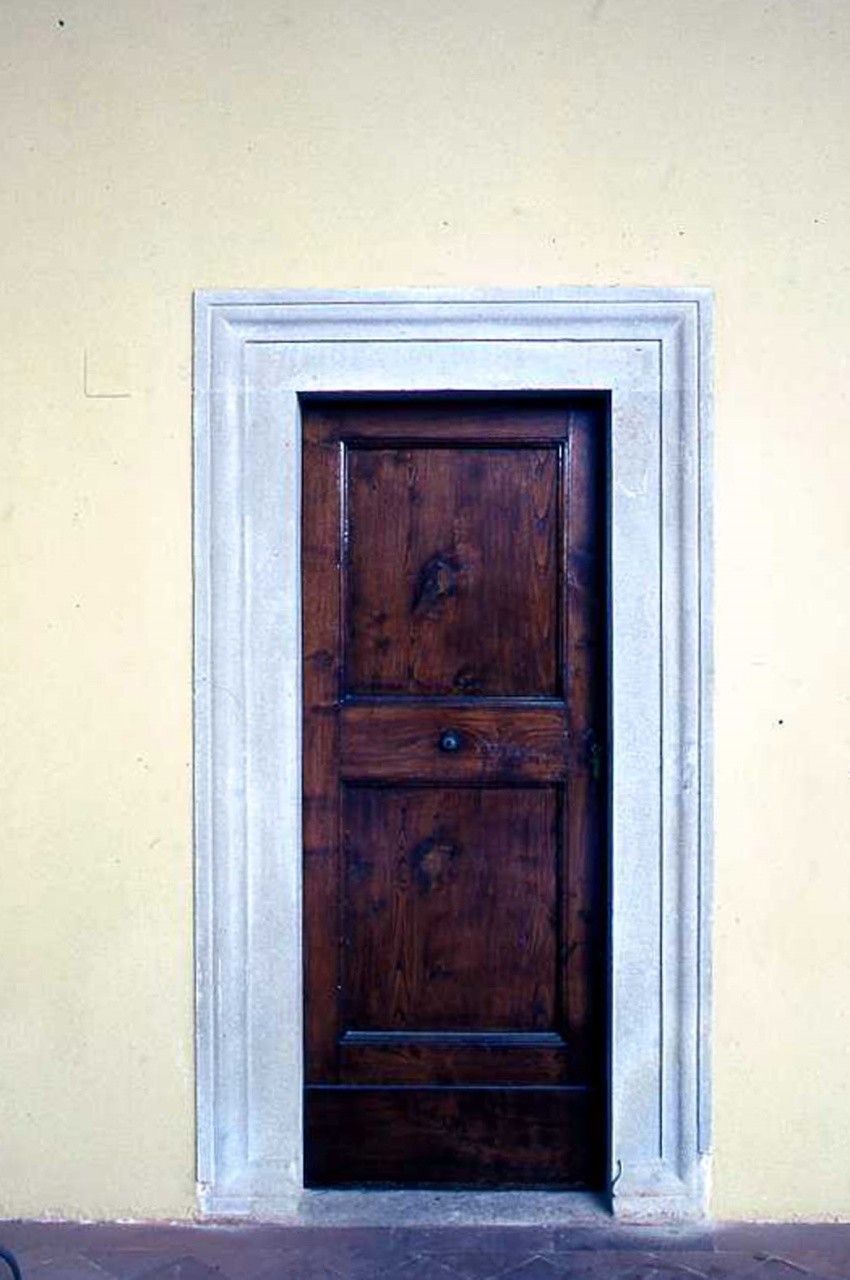 motivo decorativo (mostra di portale) di Michelozzi Michelozzo (cerchia) (seconda metà sec. XV)