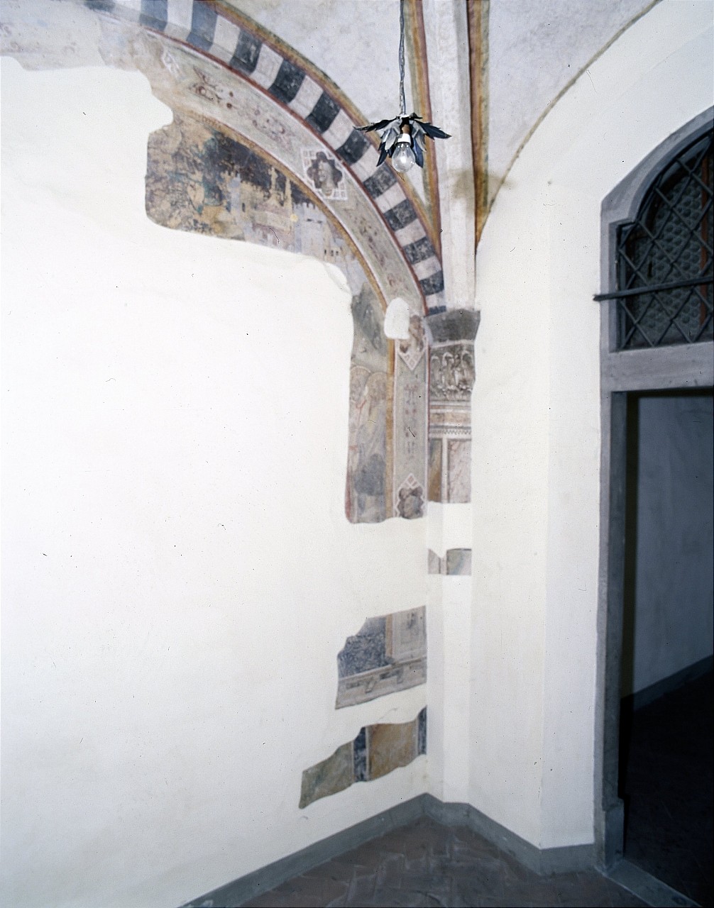 santi/ castello (dipinto murale, ciclo) di Gaddi Agnolo (sec. XIV)