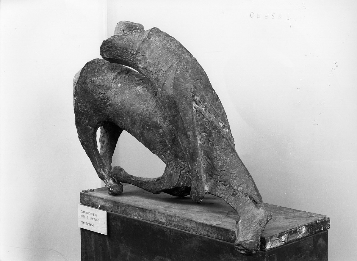 Studio per un miracolo, giovane a cavallo (scultura) di Marini Marino (sec. XX)