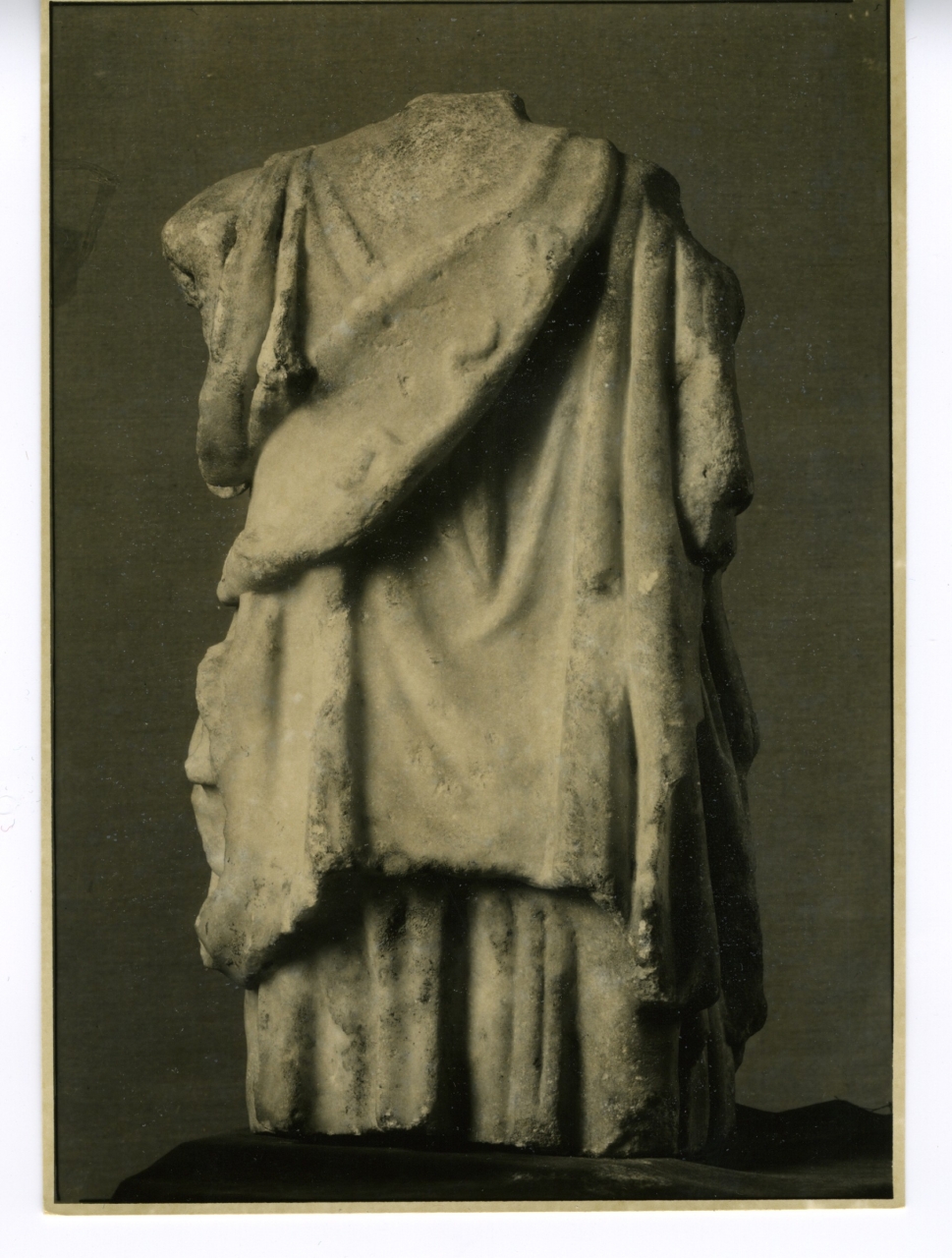 Athena/torso - scultura (positivo) di anonimo - arte romana (metà XX)