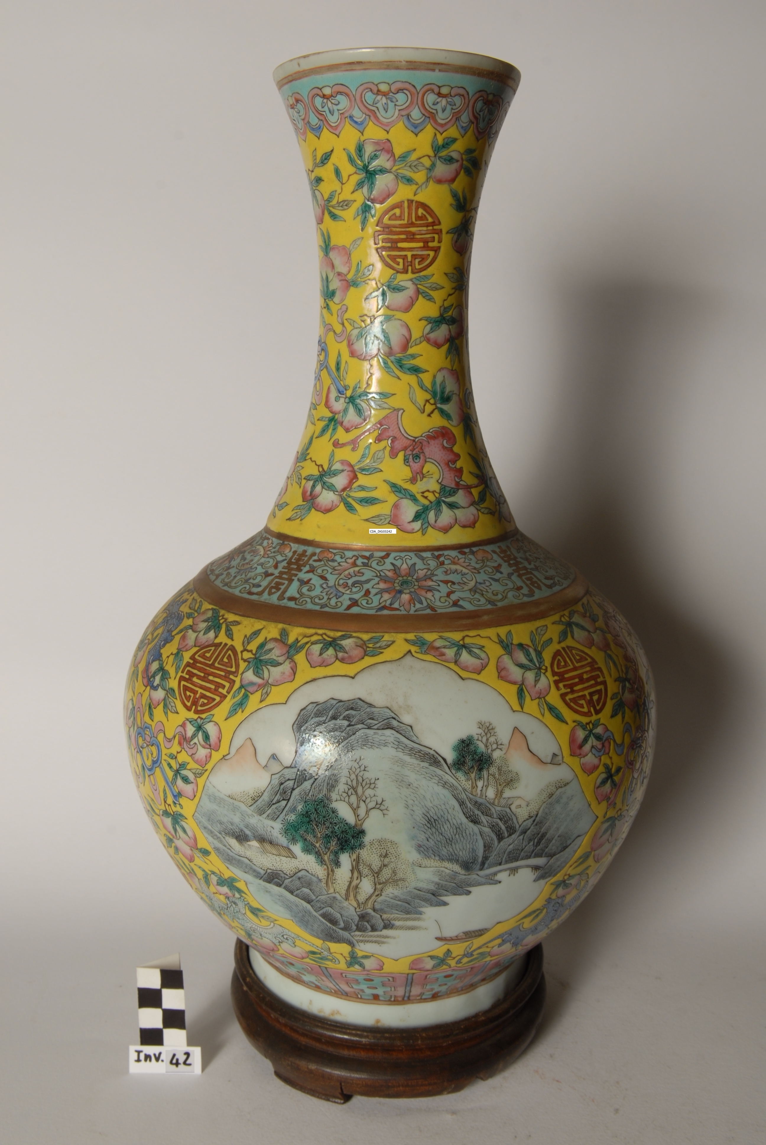 vaso - manifattura cinese (XIX)