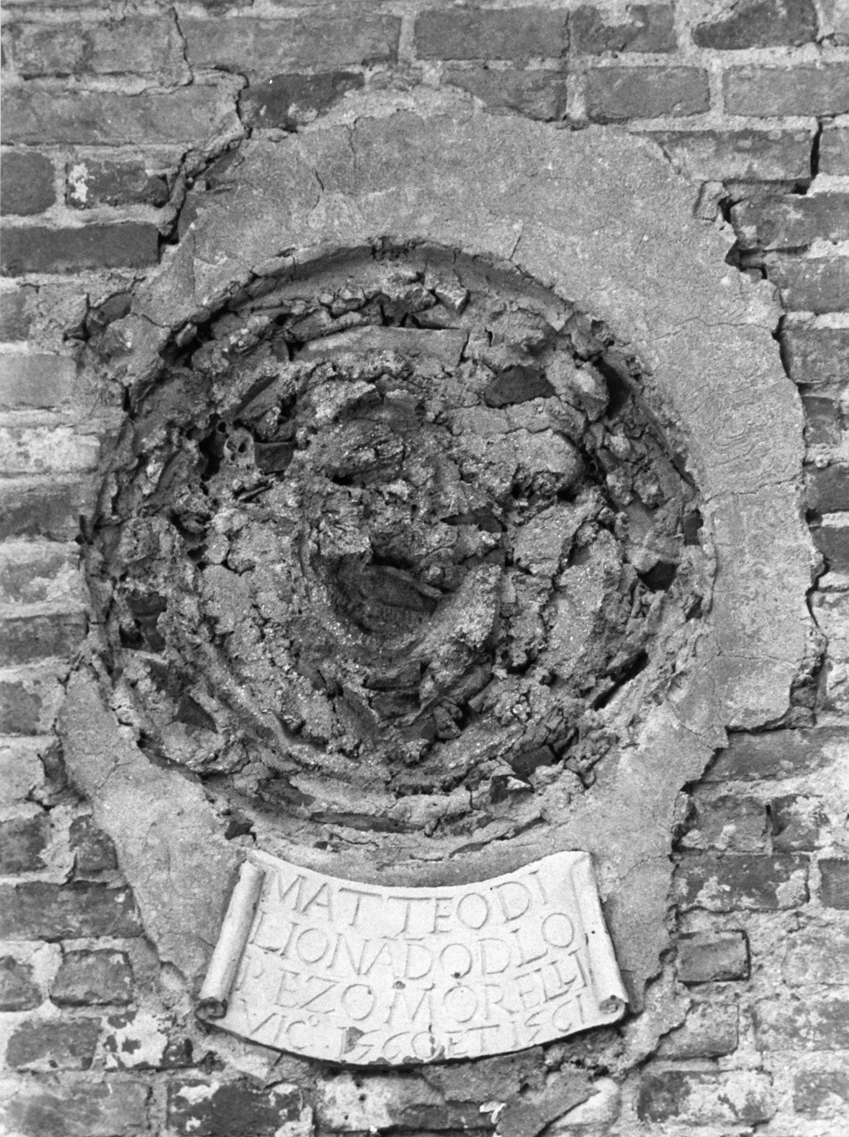 cartiglio con iscrizione (rilievo) - manifattura toscana (sec. XVI)