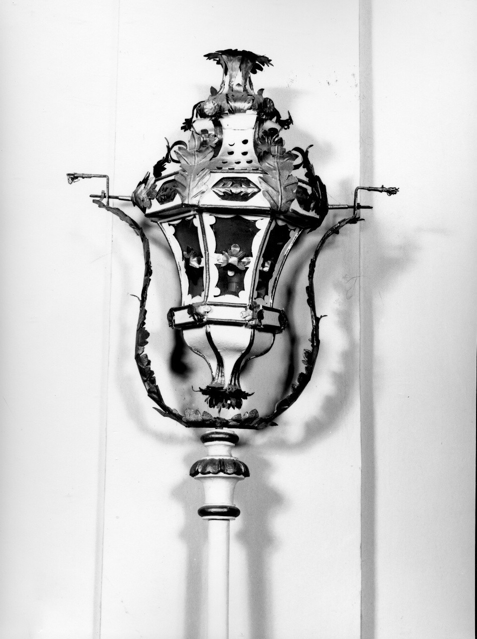 lanterna processionale, coppia - bottega toscana (sec. XIX)