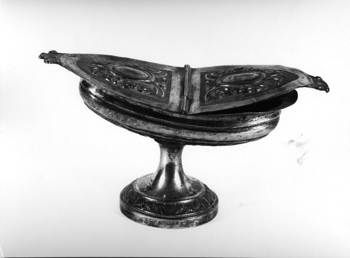 navicella portaincenso - a doppia valva - bottega toscana (metà sec. XIX)