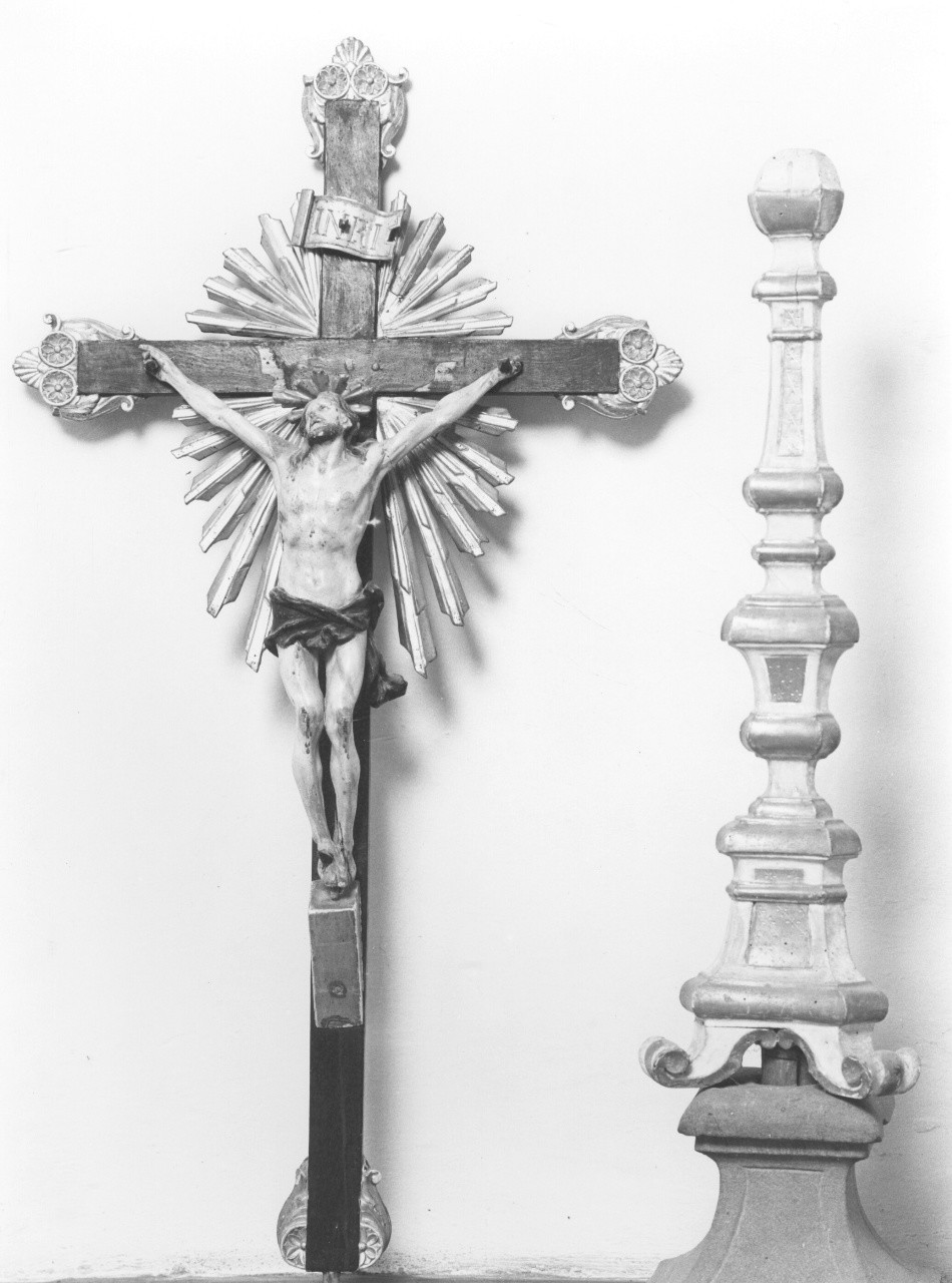 Cristo crocifisso (croce d'altare) - bottega toscana (sec. XVIII)