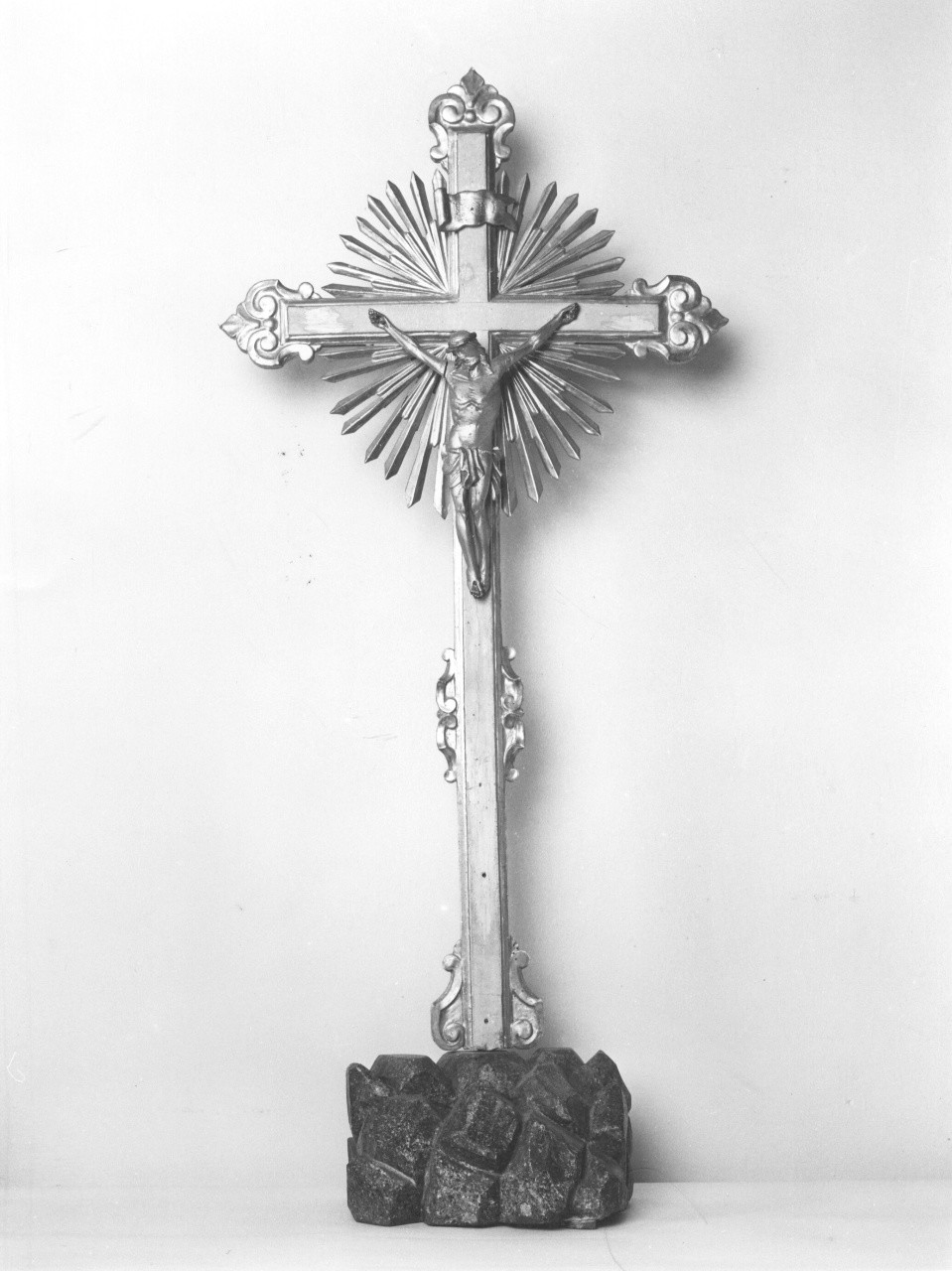 Cristo crocifisso (croce) - bottega toscana (sec. XIX)