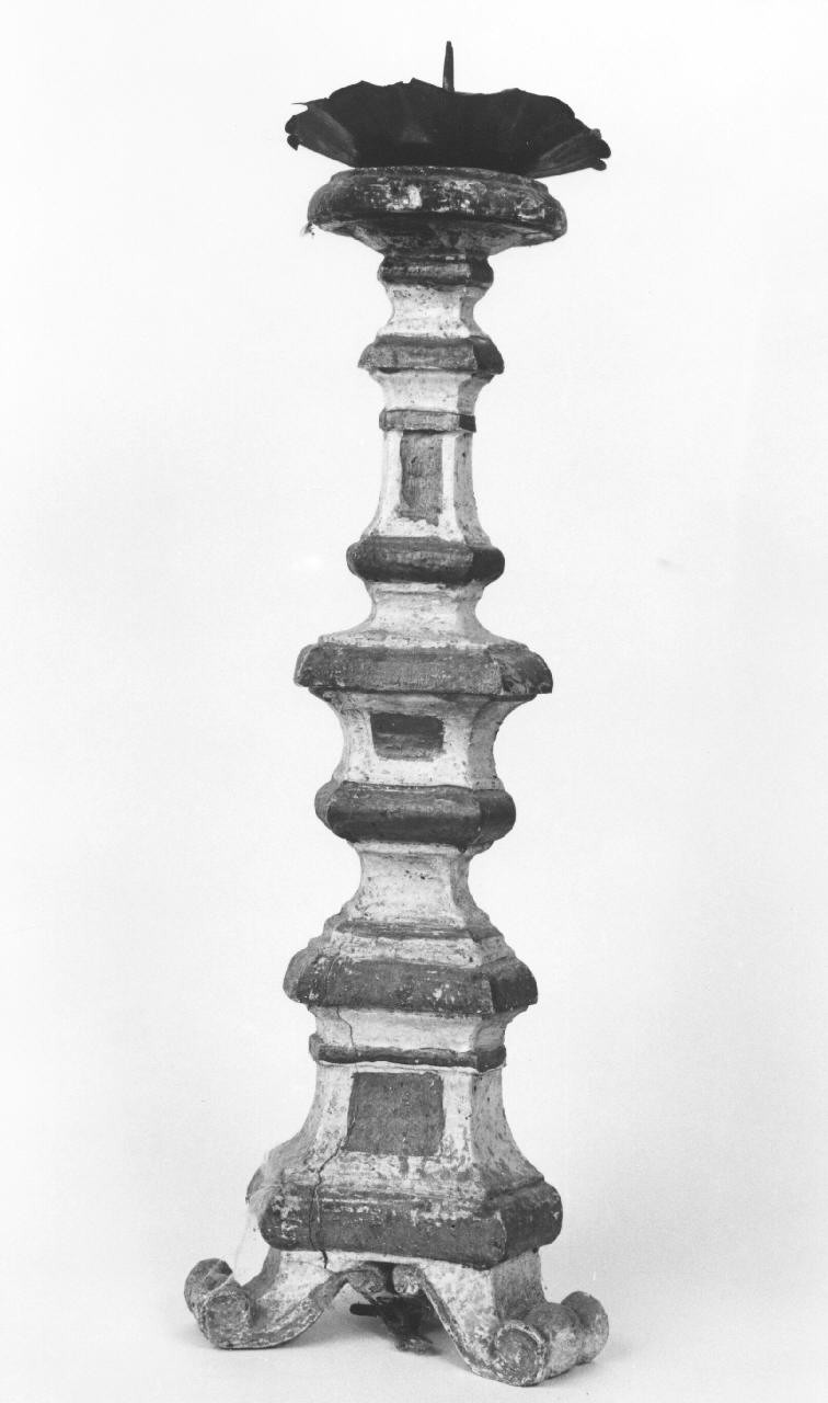 candeliere d'altare, serie - bottega toscana (fine/ inizio secc. XVIII/ XIX)
