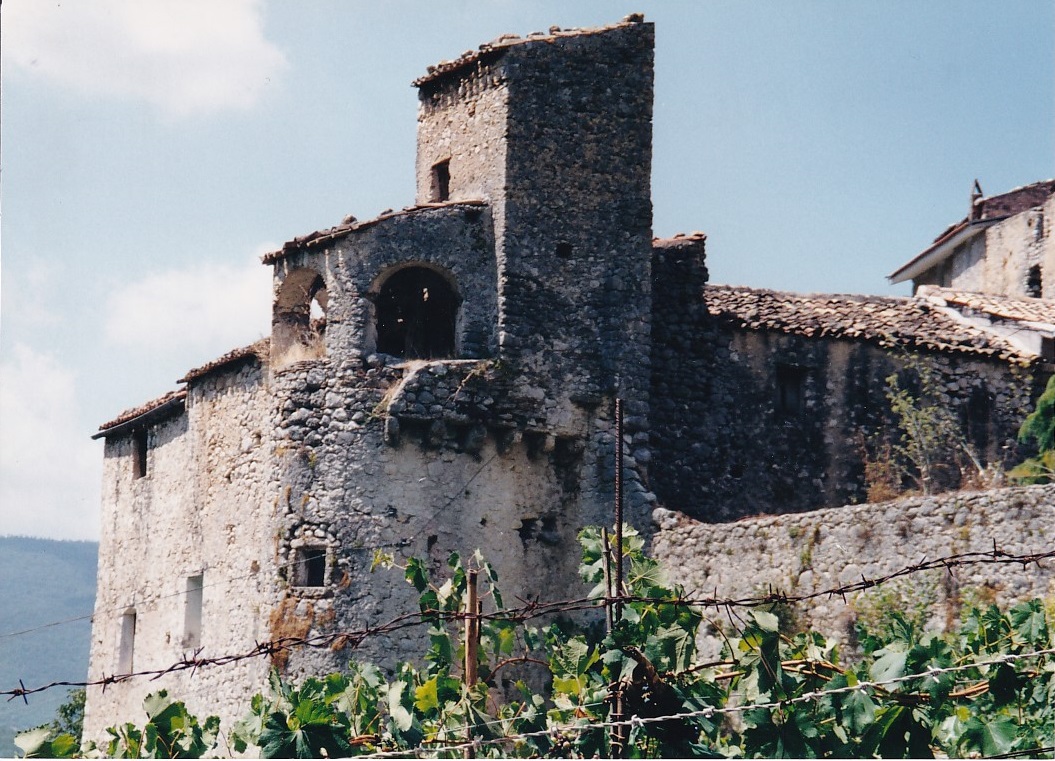 Torre medievale (torre, di guardia ed avvistamento) - Prata Sannita (CE) 