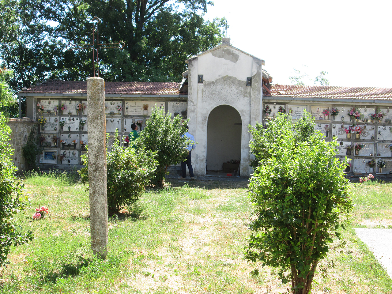 Cimitero di Vallorano (cimitero, pubblico) - Venarotta (AP)  (XX)