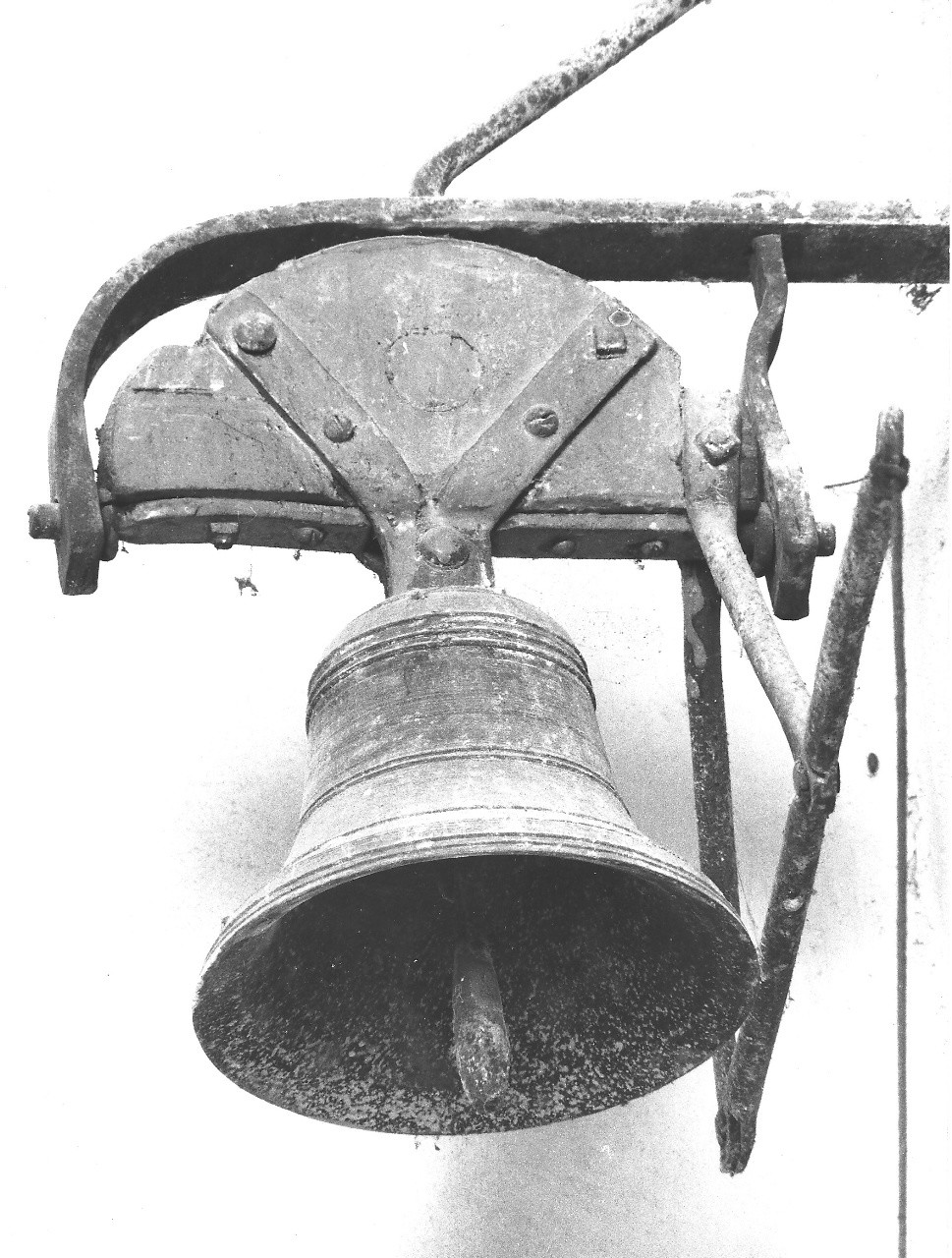 campana da chiesa - bottega toscana (sec. XVIII)
