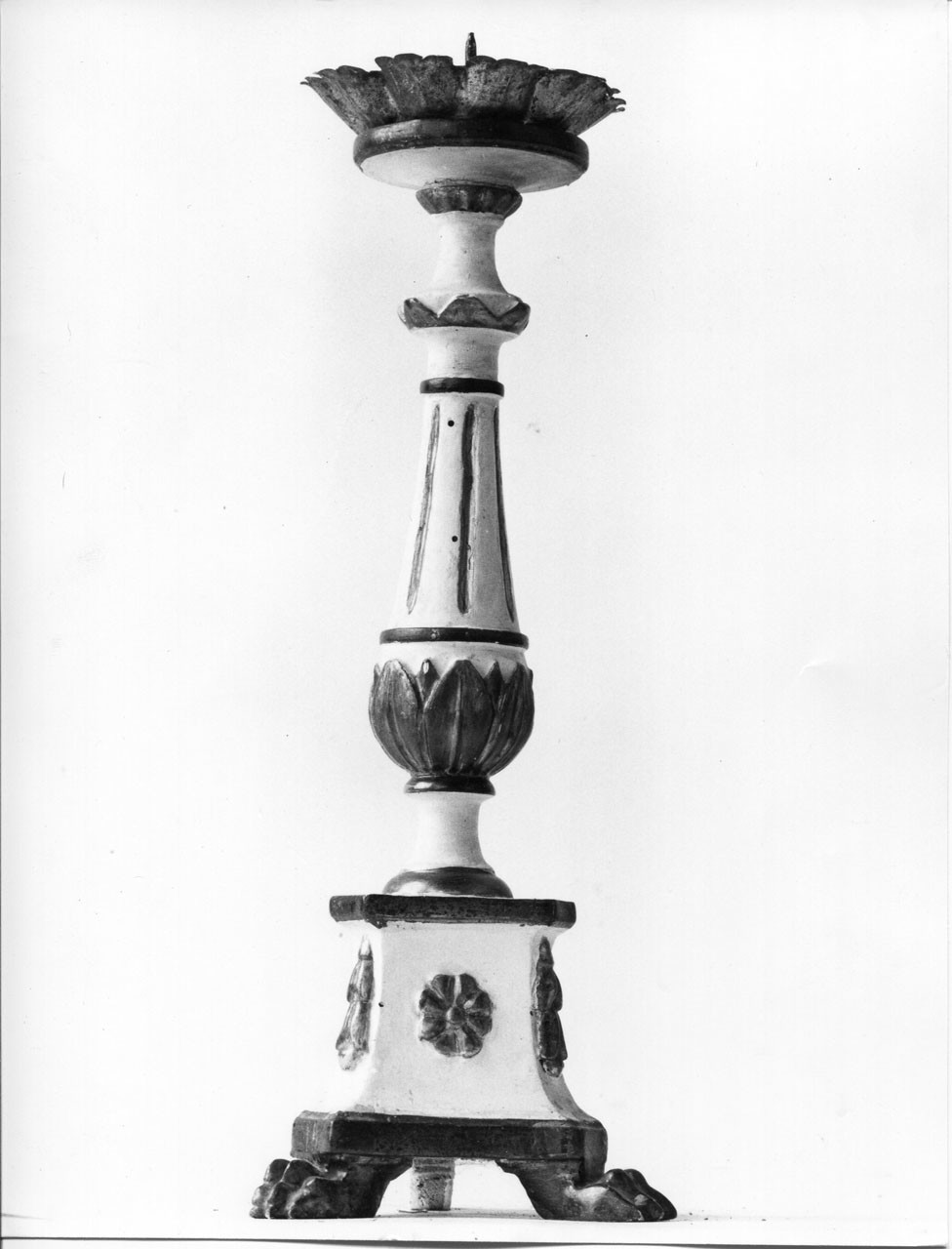 candeliere d'altare, serie - bottega toscana (sec. XIX)