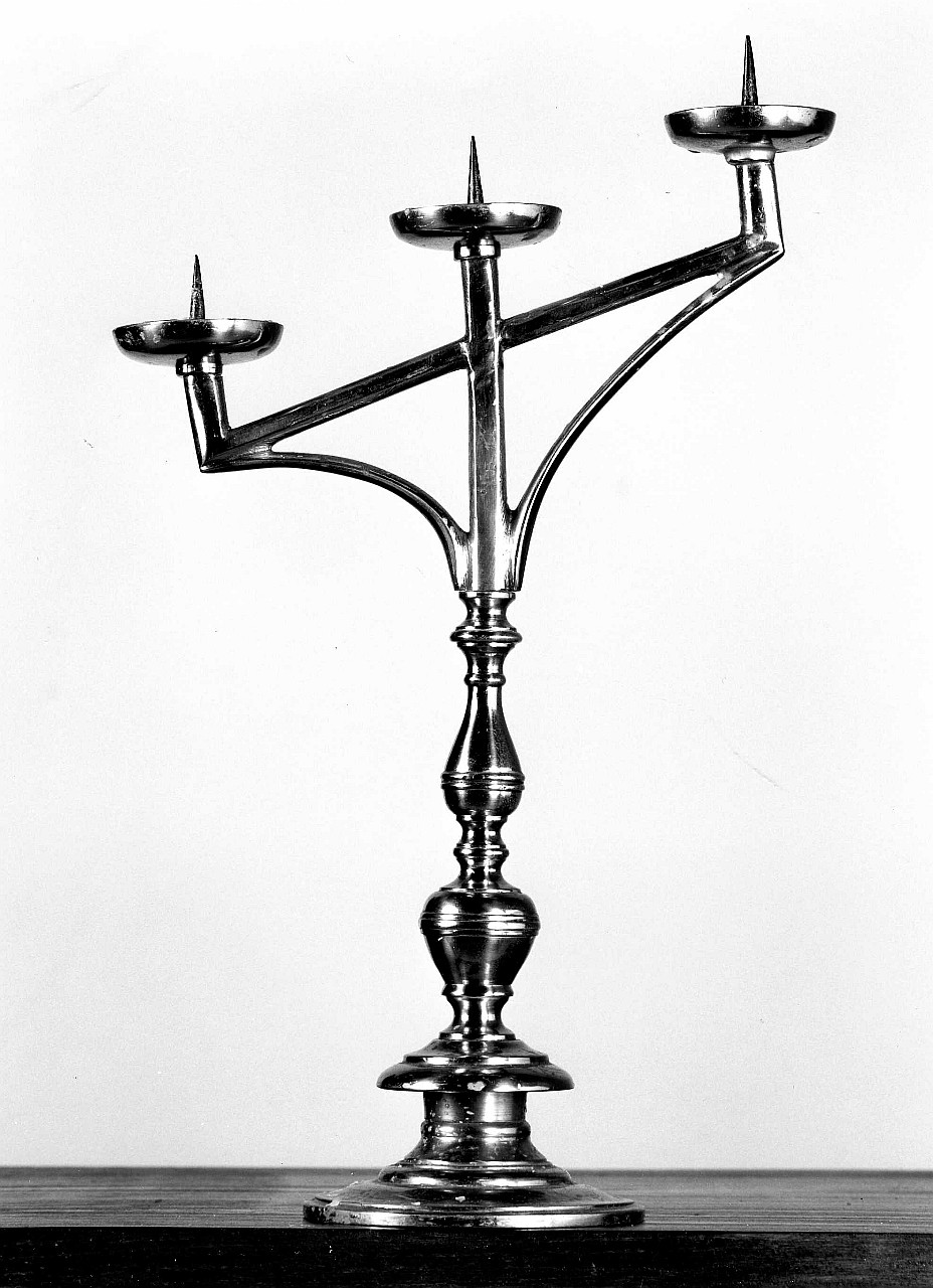 candeliere d'altare, coppia - bottega toscana (sec. XIX)