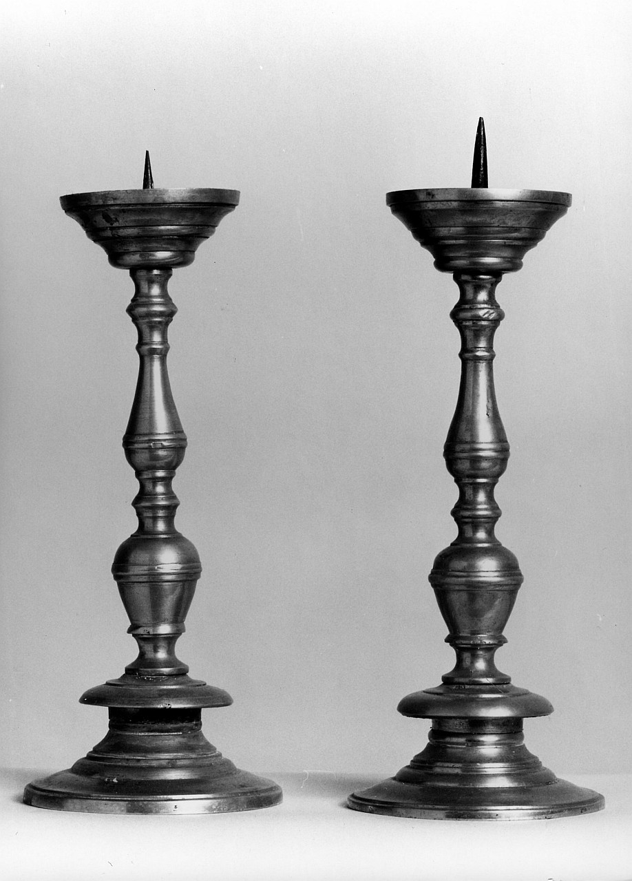 candeliere da chiesa, serie - bottega toscana (sec. XX)
