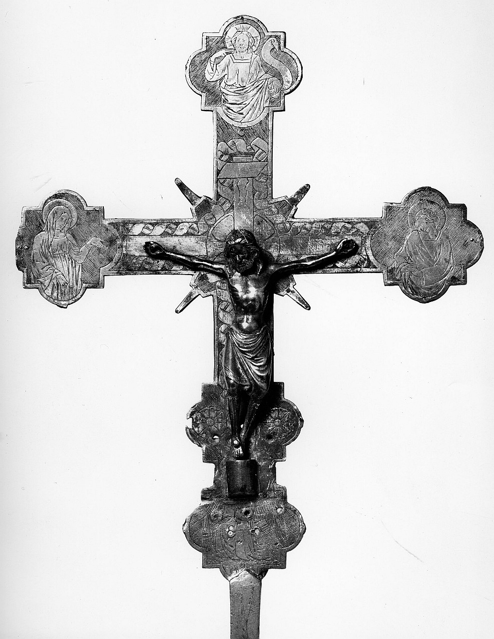 Crocifissione di Cristo/ Agnus Dei tra i simboli degli evangelisti (croce astile) - bottega toscana (primo quarto sec. XV)