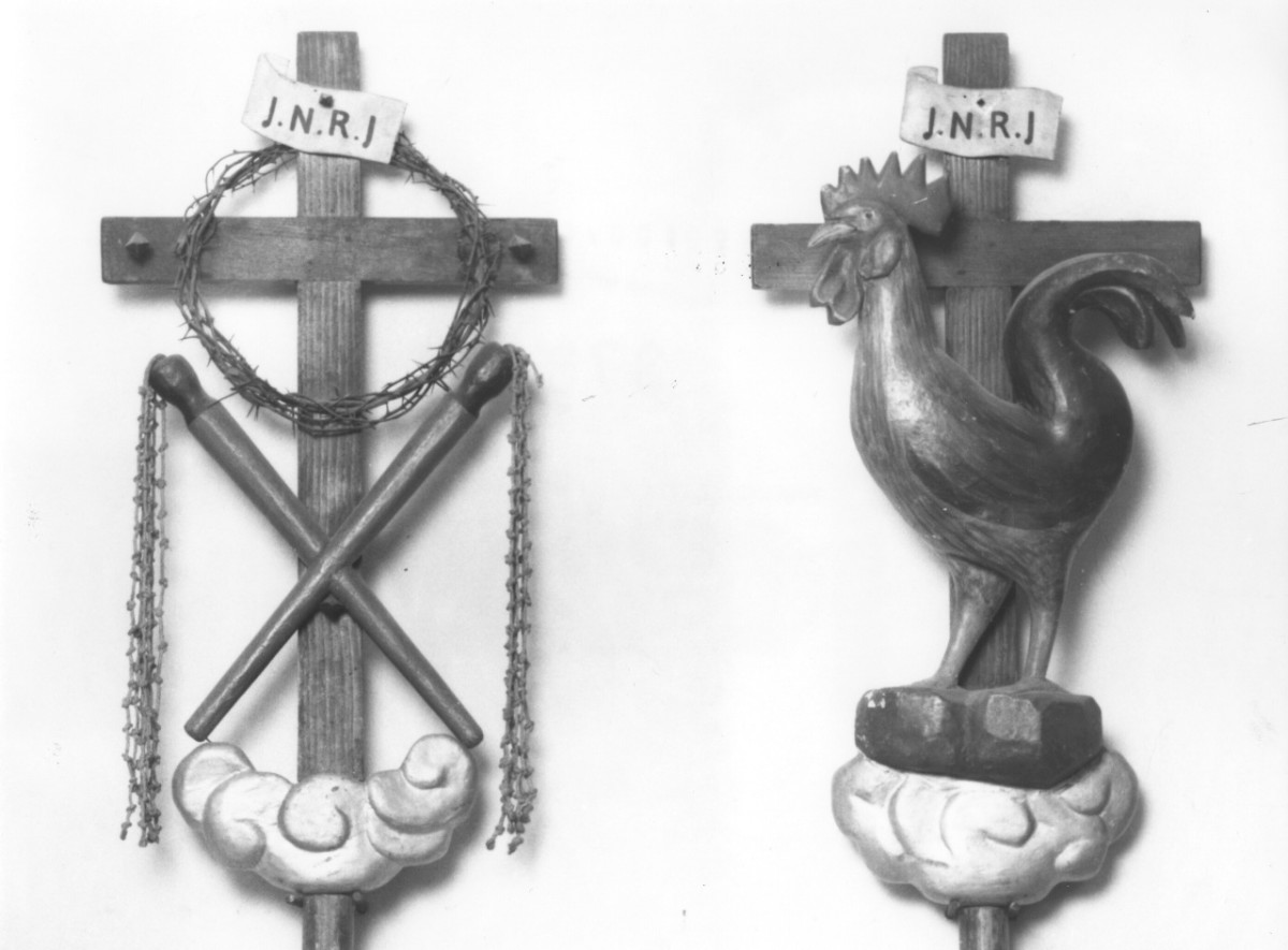 simboli e strumenti della passione (insegna processionale, serie) - artigianato toscano (sec. XIX)