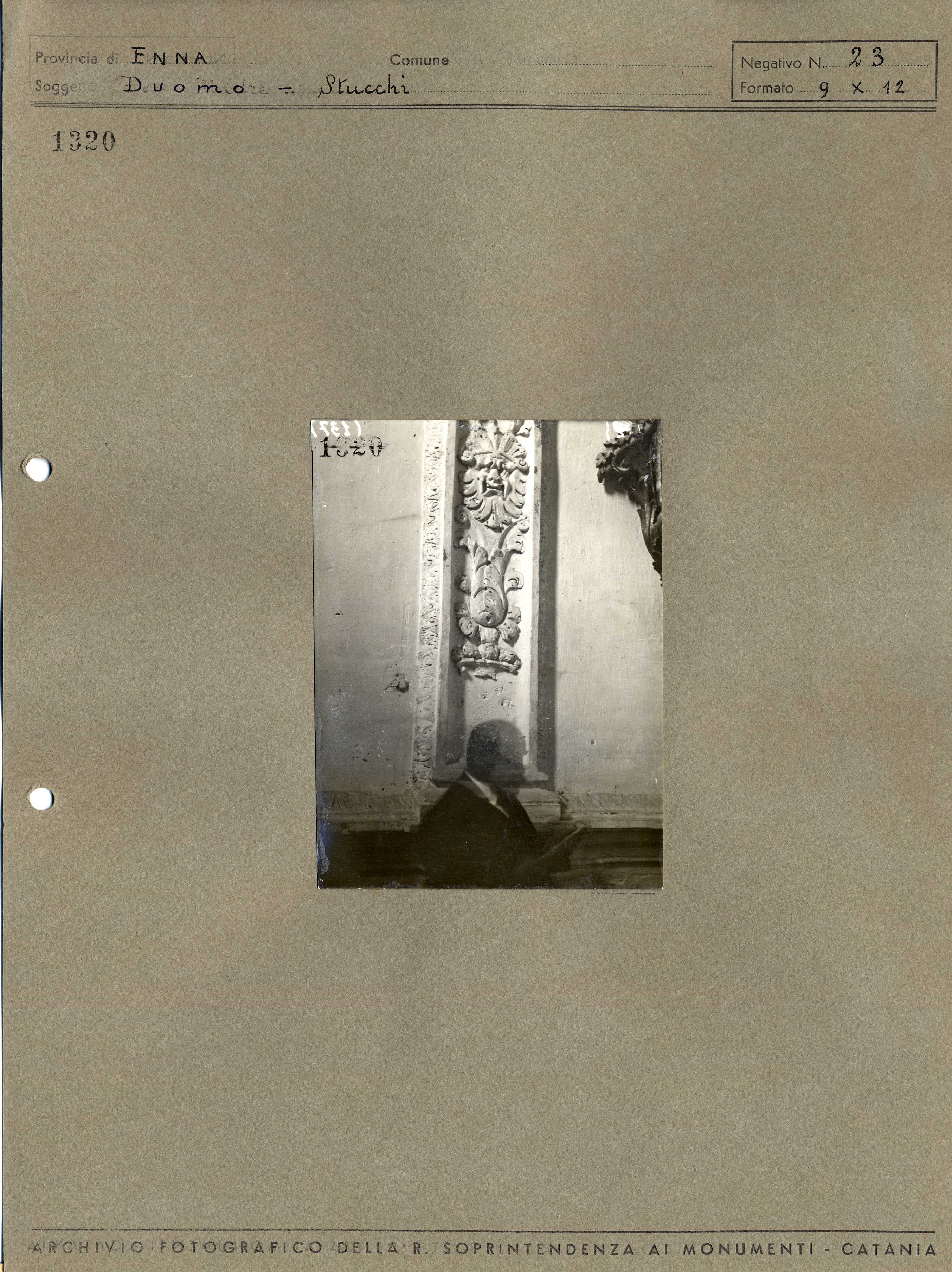 Sicilia - Enna – Architettura religiosa - Duomo - Stucchi (positivo, elemento-parte componente, scheda di supporto) di Anonimo <1901-1950> (primo quarto XX)