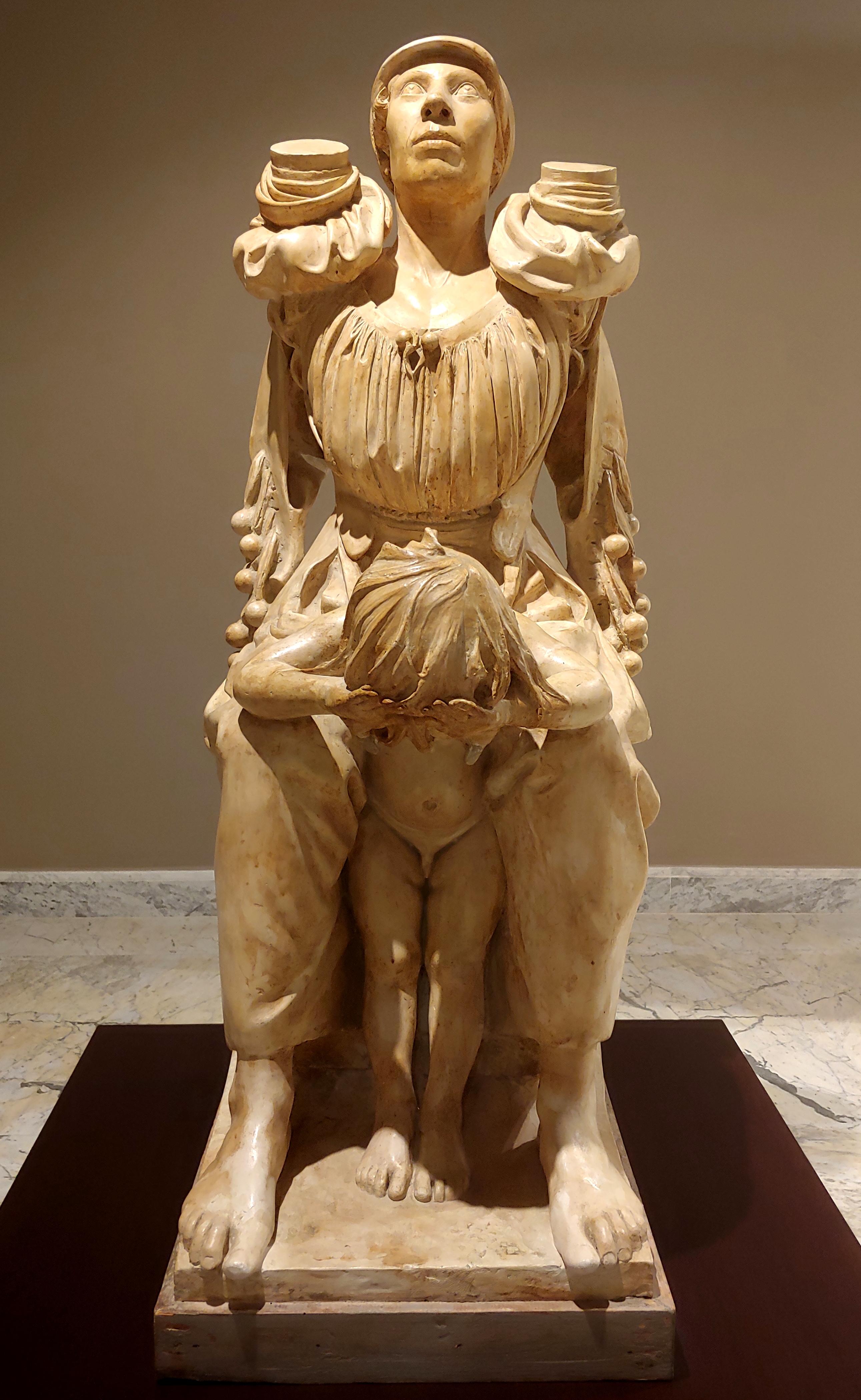 Dolorante anima sarda, Figura femminile (scultura, opera isolata) di Ciusa Francesco (attribuito) - ambito sardo (prima metà XX secolo)