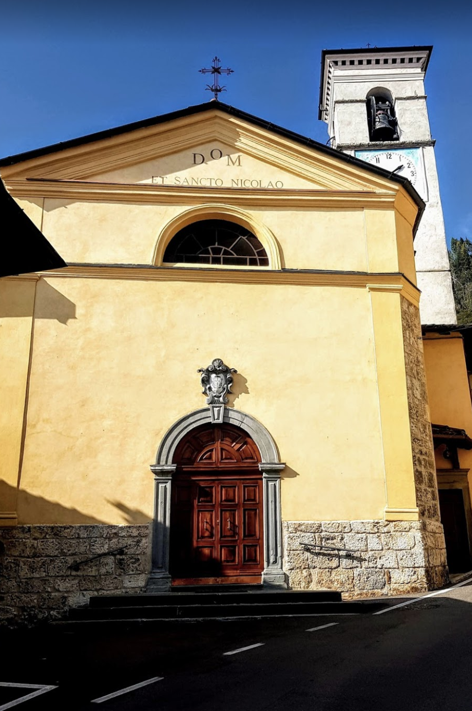 Chiesa di S.Nicola di Bari (già Chiesa di S.Lorenzo) (chiesa, parrocchiale) - Gandino (BG)  (XVI)