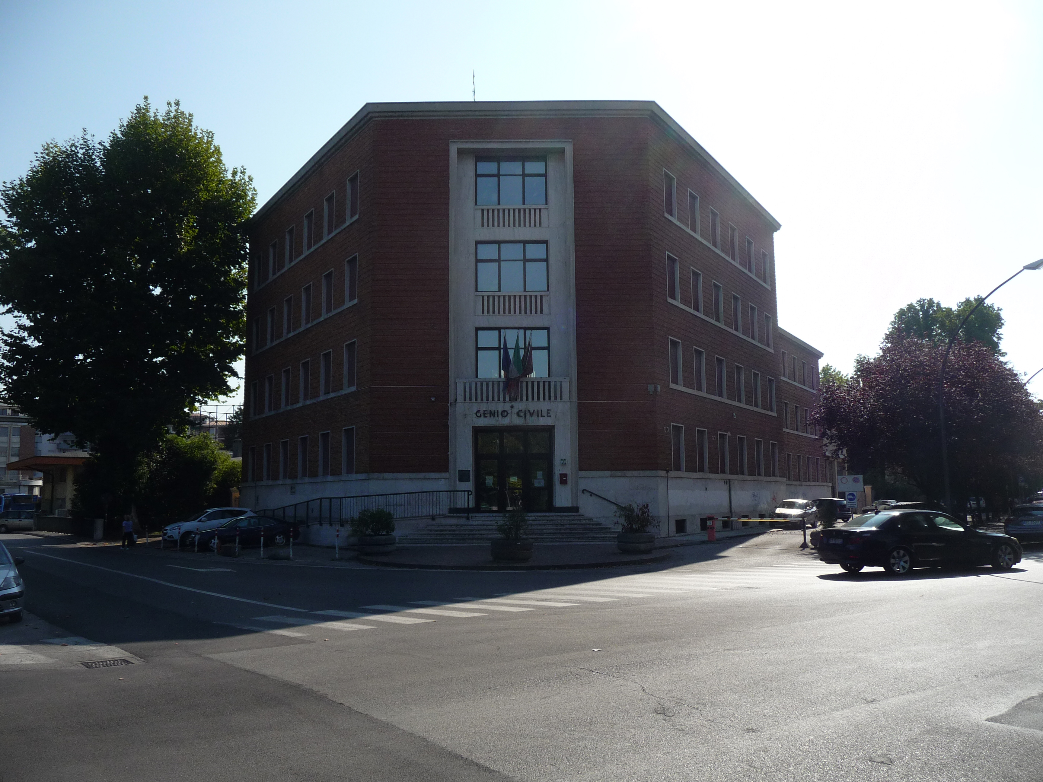 [Genio Civile e Ufficio Demaniale in Viale De Gasperi 1] (palazzo, per uffici) - Treviso (TV) 