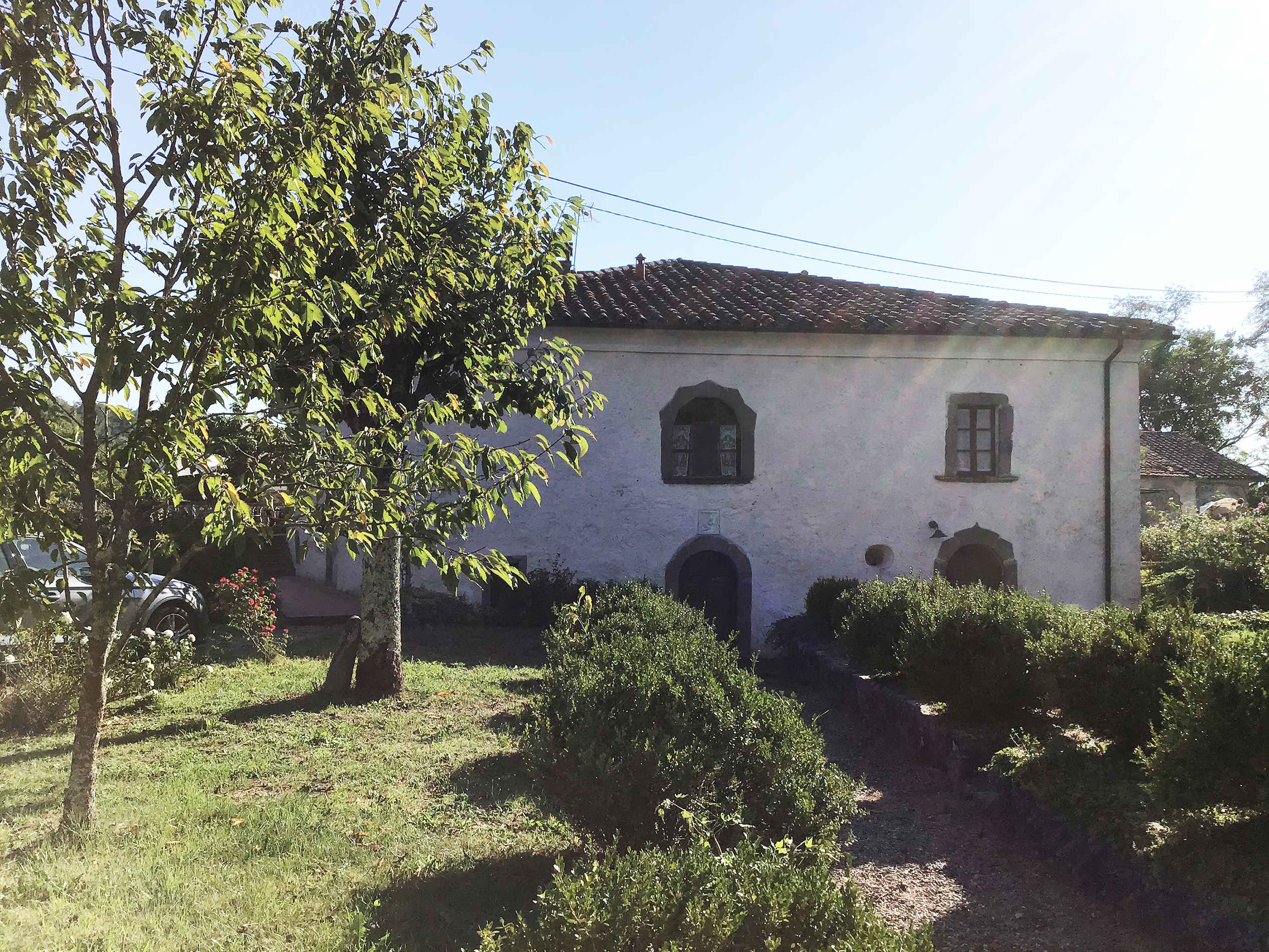 [Casa con oratorio in Strada Comunale Gabanasco – Pontebosio, 20] (casa) - Licciana Nardi (MS)  (XVII)