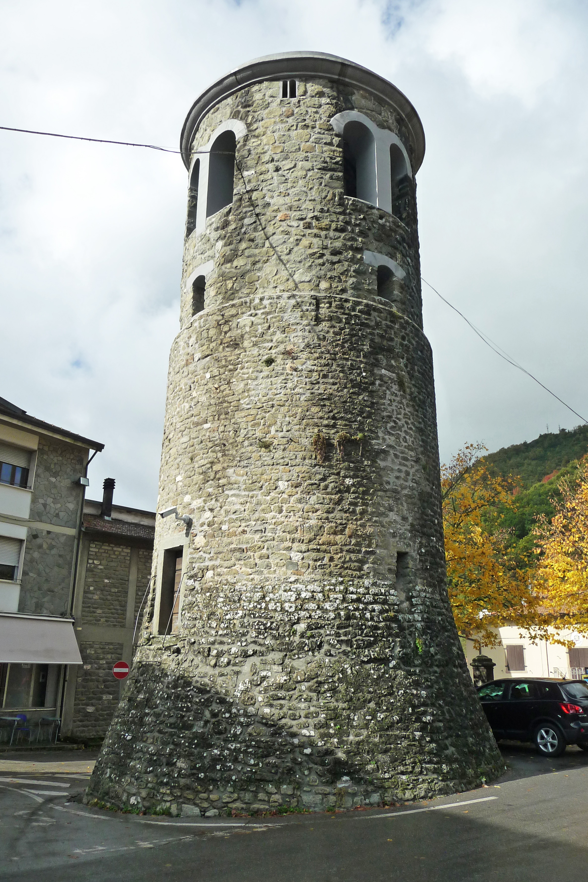 Torre Circolare (torre, difensiva) - Casola in Lunigiana (MS) 