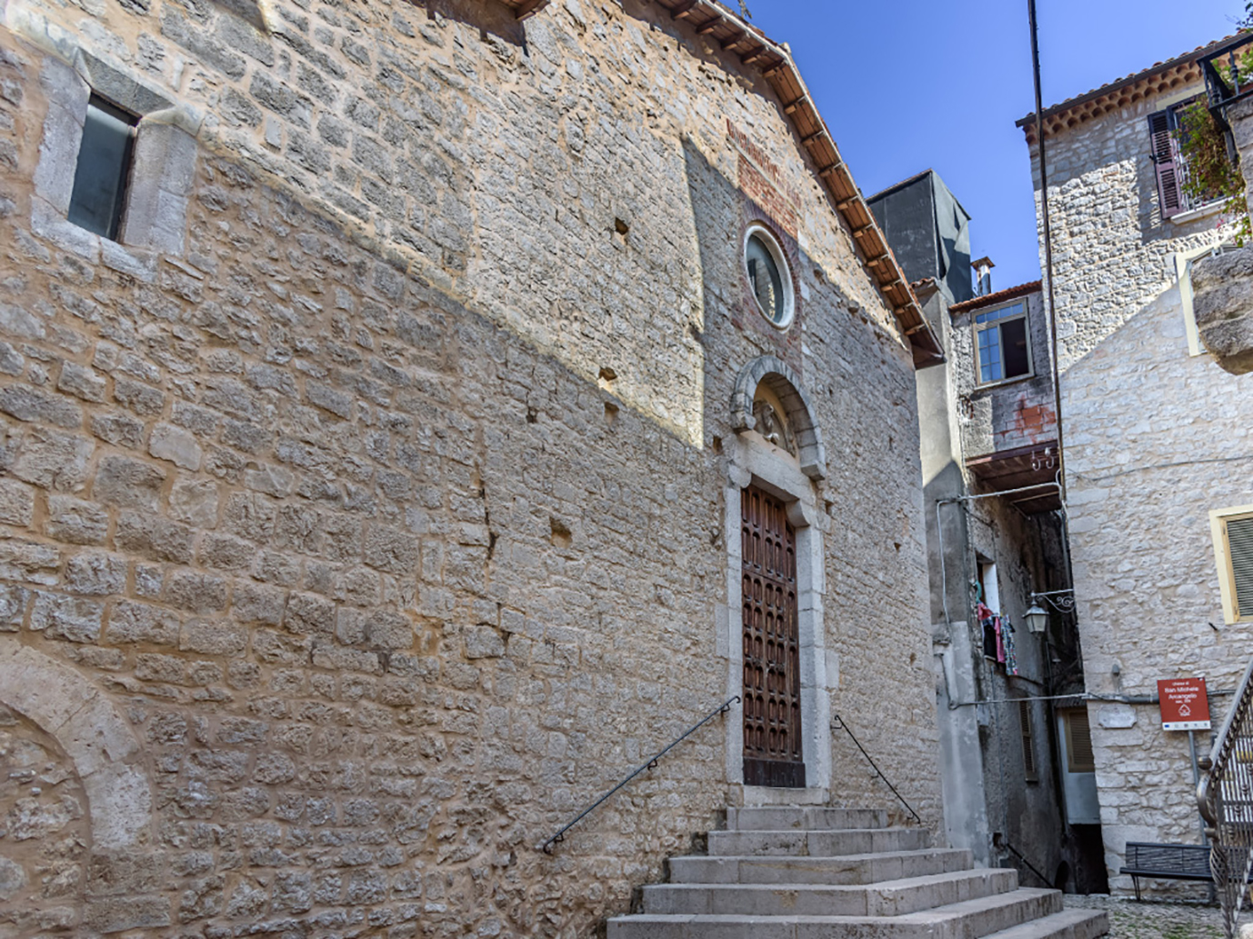 Chiesa di S. Michele Arcangelo (cappella, gentilizia) - Sonnino (LT) 