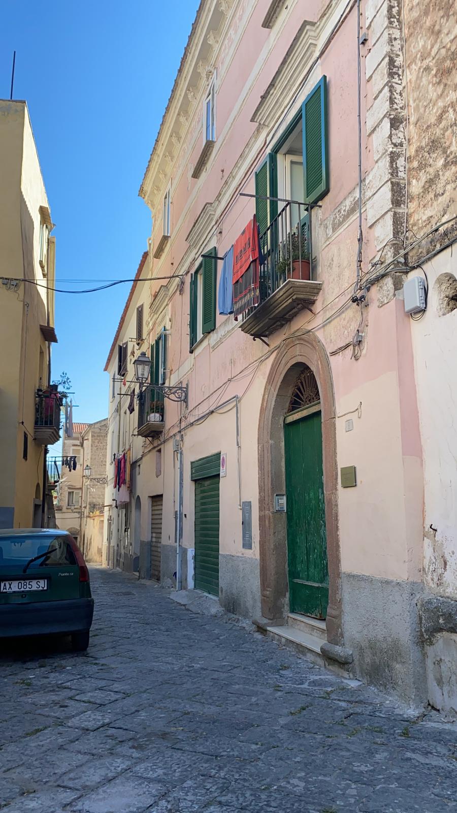 [Palazzo in via San Nicola, 8] (palazzo, residenziale) - Sessa Aurunca (CE) 