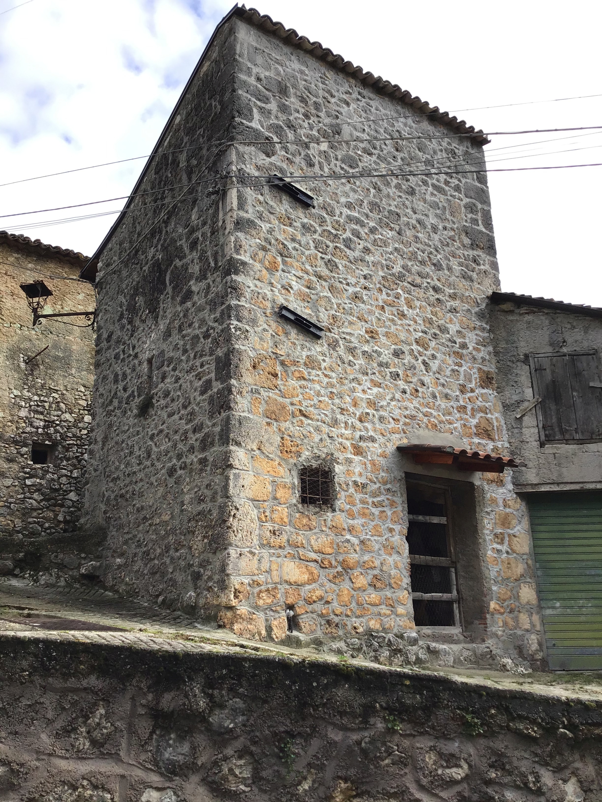 Torre di S. Maria della Quercia (torre) - Guarcino (FR)  (XIII)