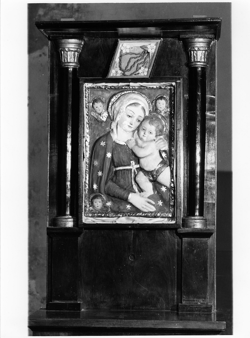 Madonna con Bambino (rilievo, opera isolata) - manifattura toscana (sec. XIX)