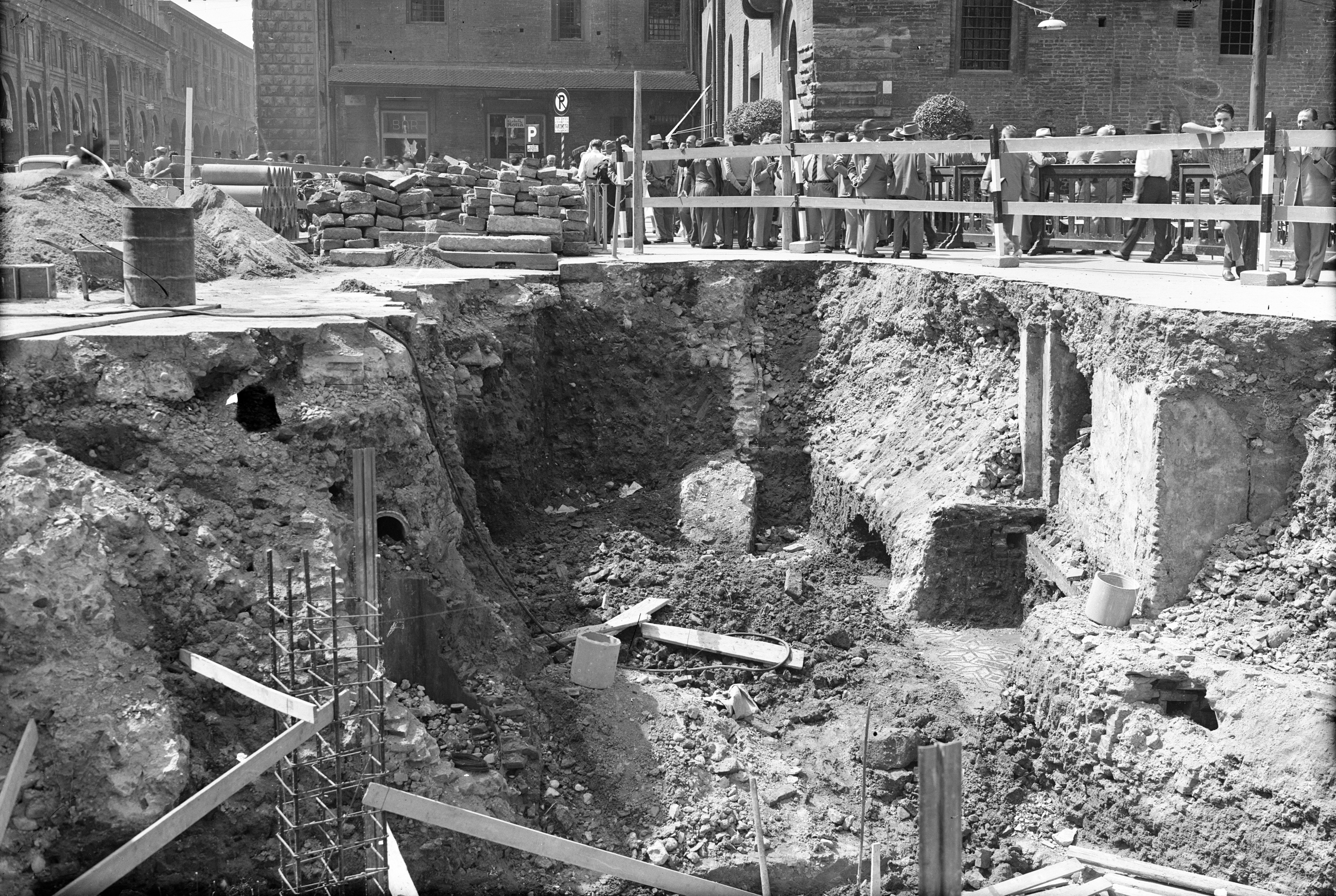 Bologna, via Rizzoli (lastra) di Anonimo (prima metà XX)