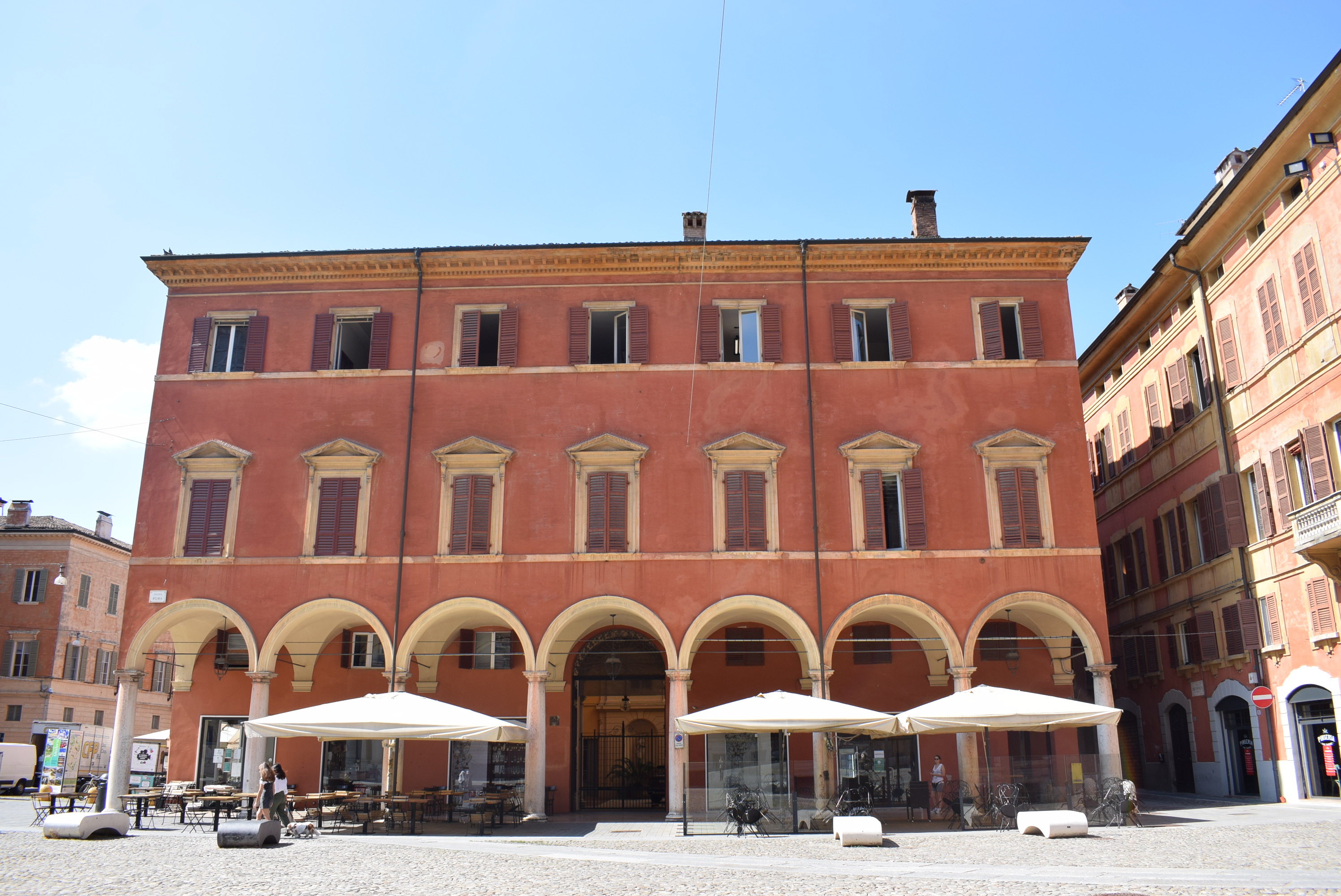 Palazzo Rabitti (palazzo, nobiliare) - Modena (MO)  (sec. XVIII, seconda metà)