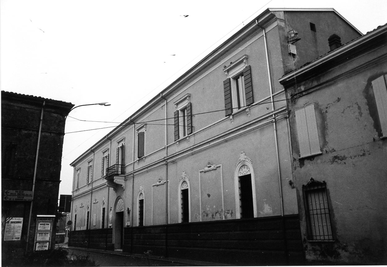 Palazzo Comunale (palazzo, comunale) - Luzzara (RE) 