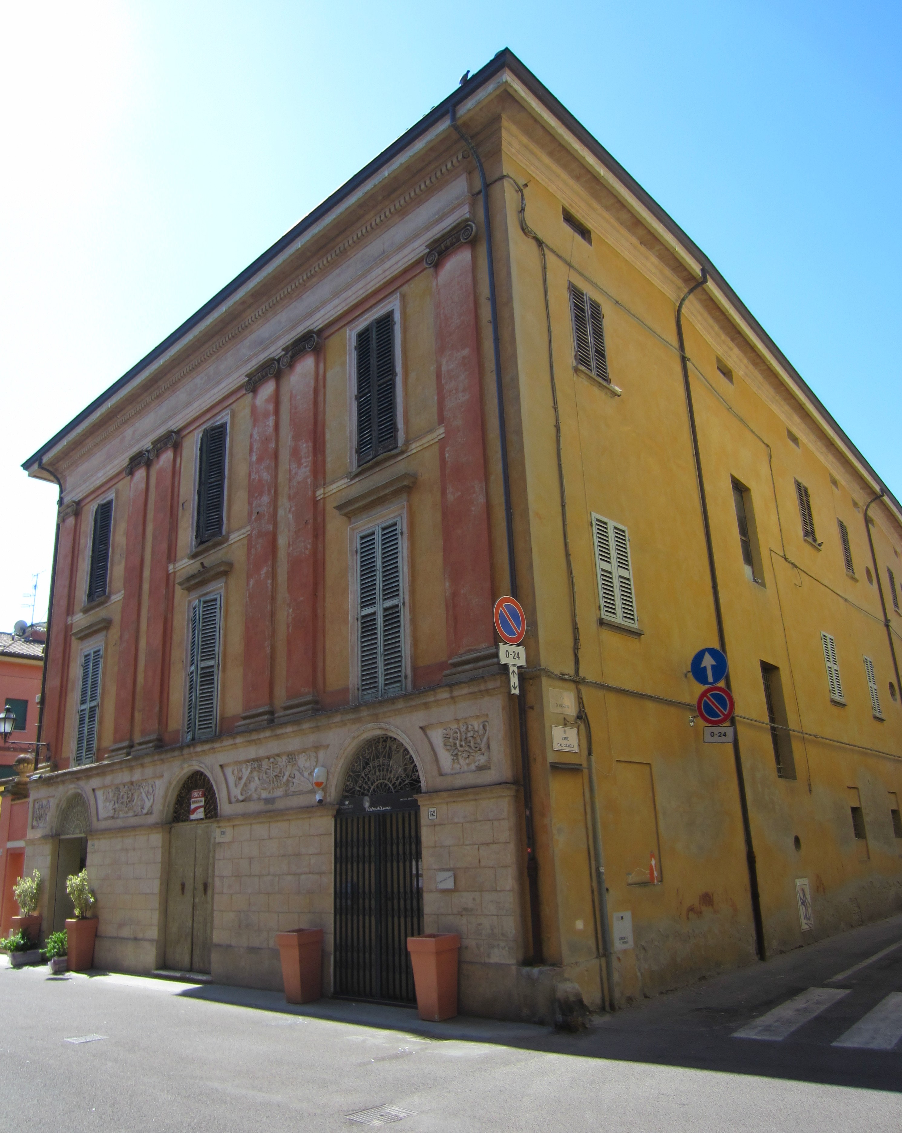 Casa Muller (palazzo) - San Giovanni in Persiceto (BO) 