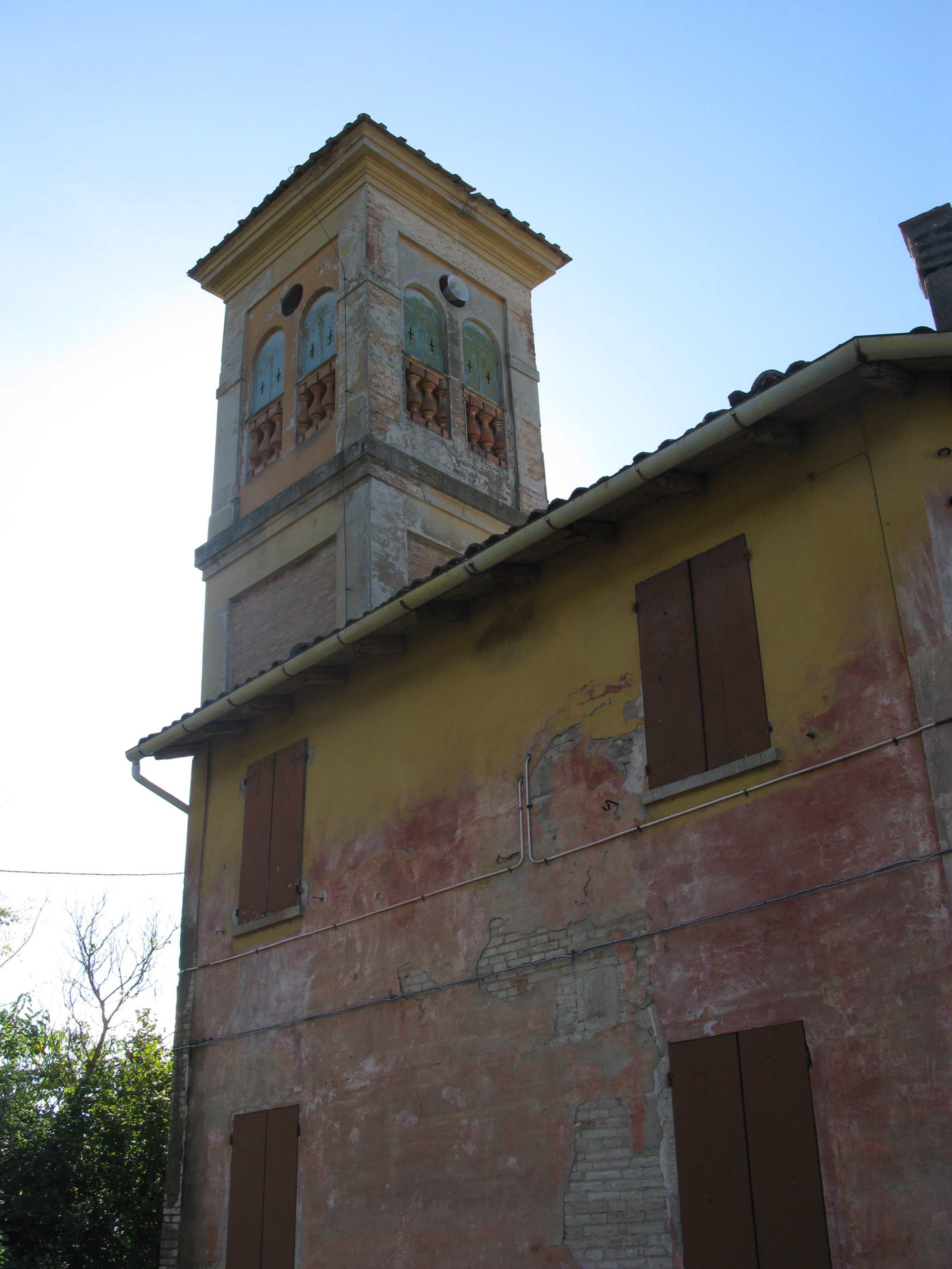 Campanile Chiesa di S. Apollinare Vescovo Martire (campanile) - Bologna (BO) 