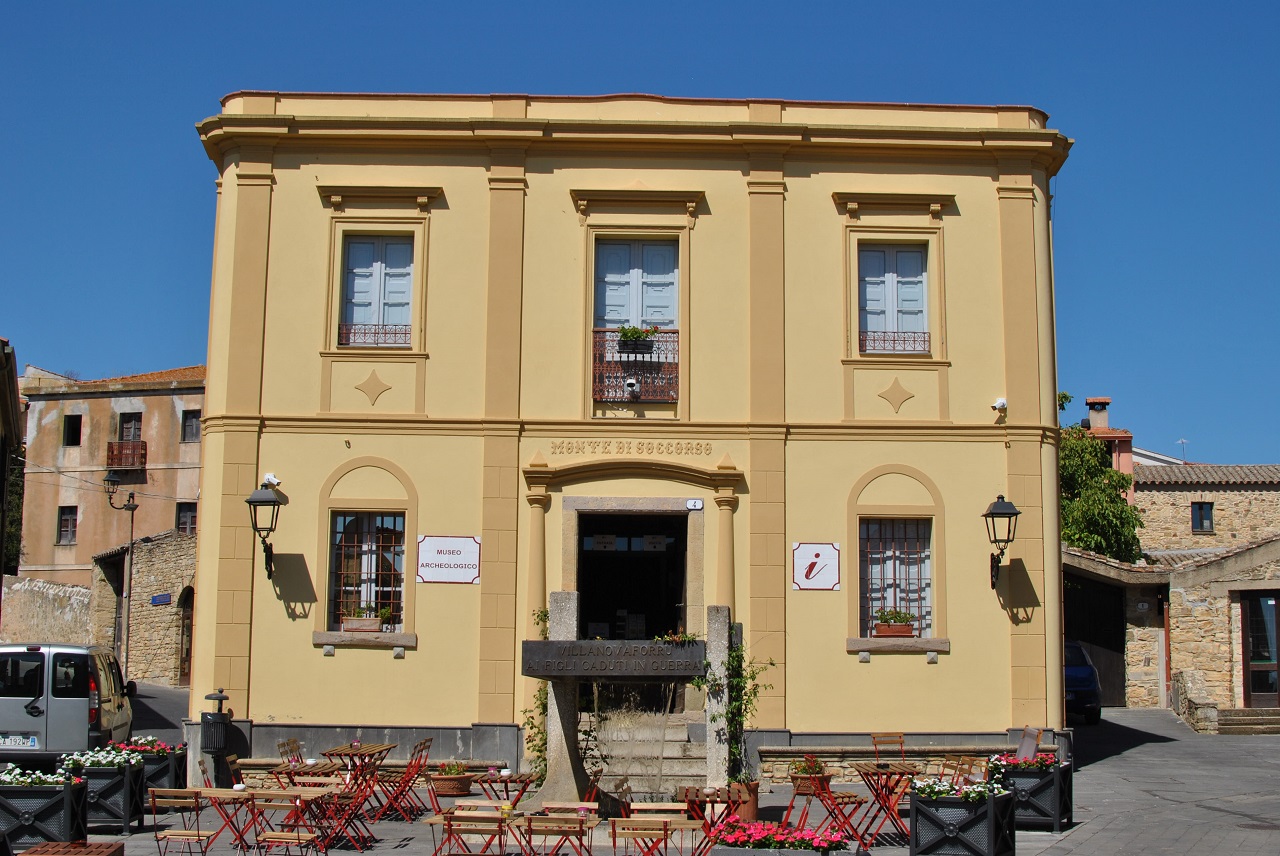 Monte Granatico (museo, archeologico) - Villanovaforru (SU)  (XIX; XVIII)