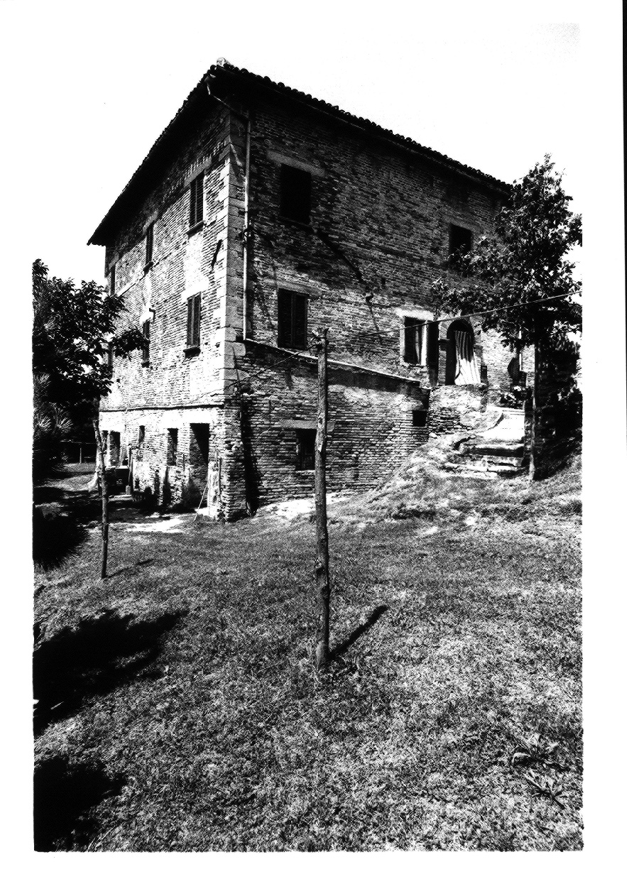 Casa Panici (casa padronale) - Mombaroccio (PU) 