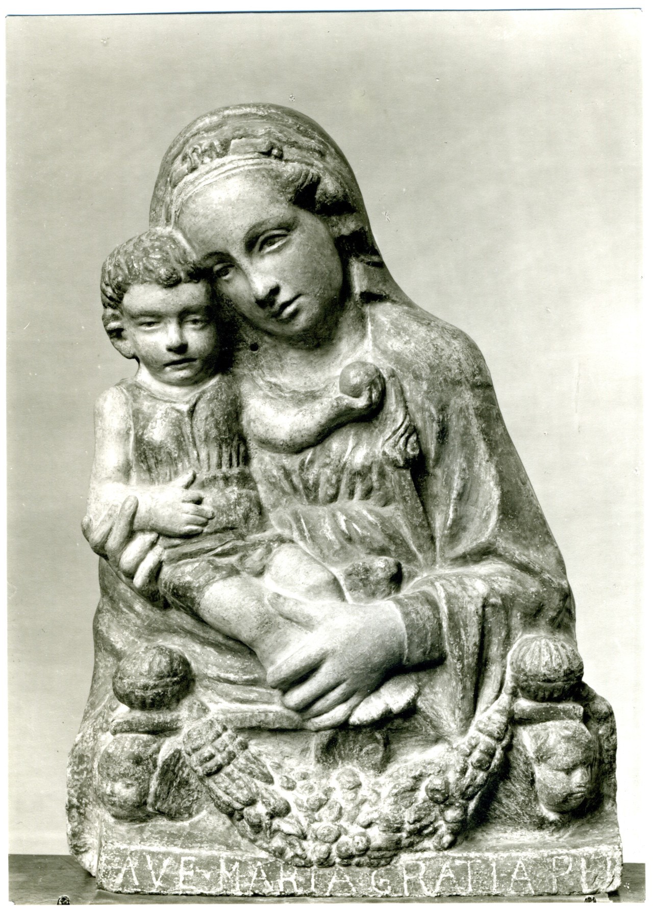 Madonna col Bambino - scultura (positivo) di anonimo (prima metà XX)