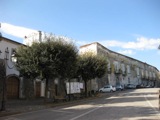 Palazzo Falco (palazzo, privato) - Tora e Piccilli (CE) 