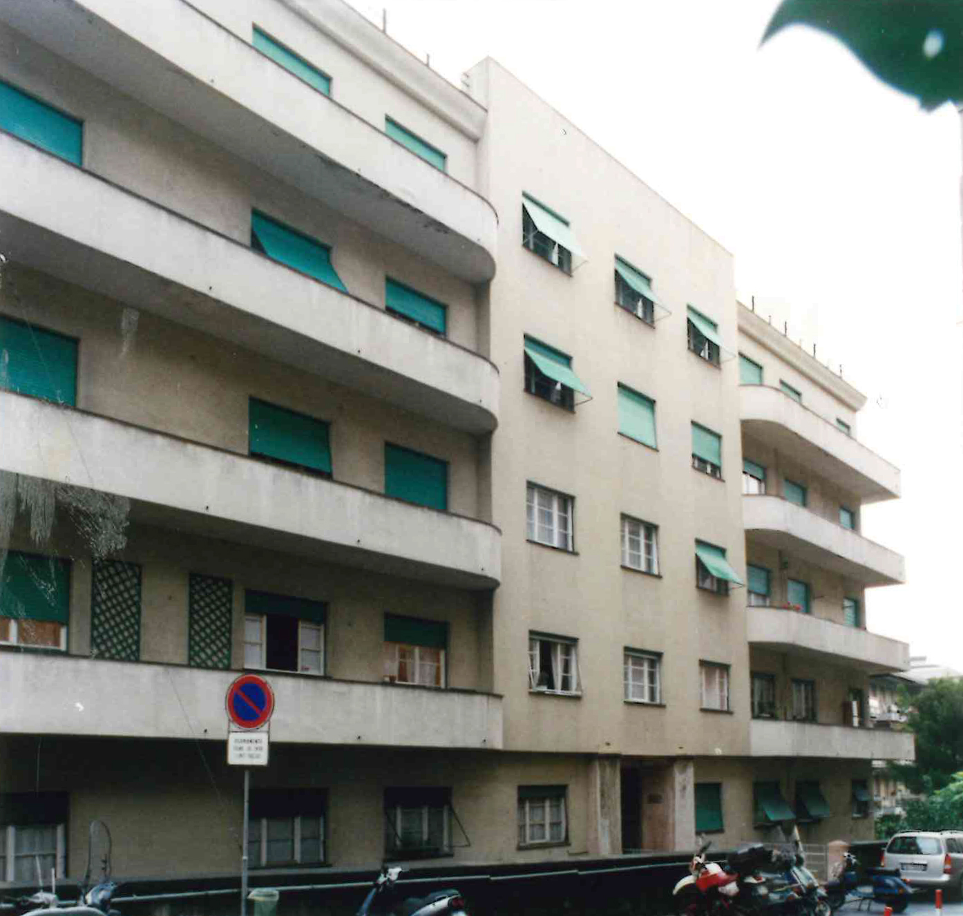 palazzo in Via Montello (palazzo) - Genova (GE)  (XX)