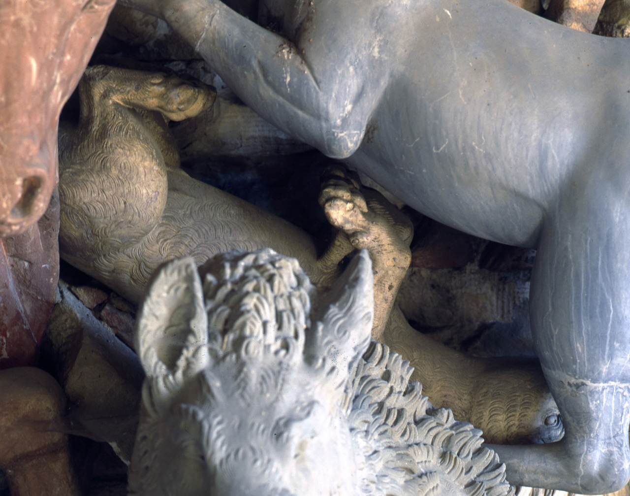 cane morente (scultura) di Pericoli Niccolò detto Tribolo (cerchia) (sec. XVI)