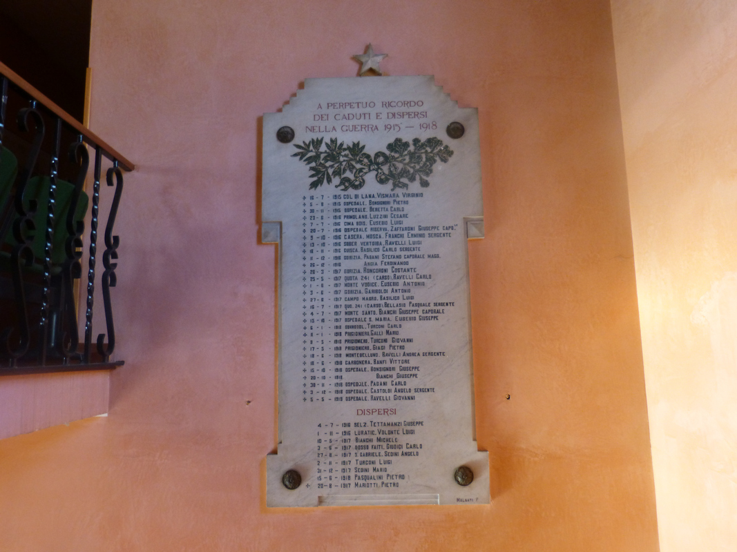 monumento ai caduti - a lapide, opera isolata di Malnati Pietro (attribuito) - ambito italiano (primo quarto sec. XX)