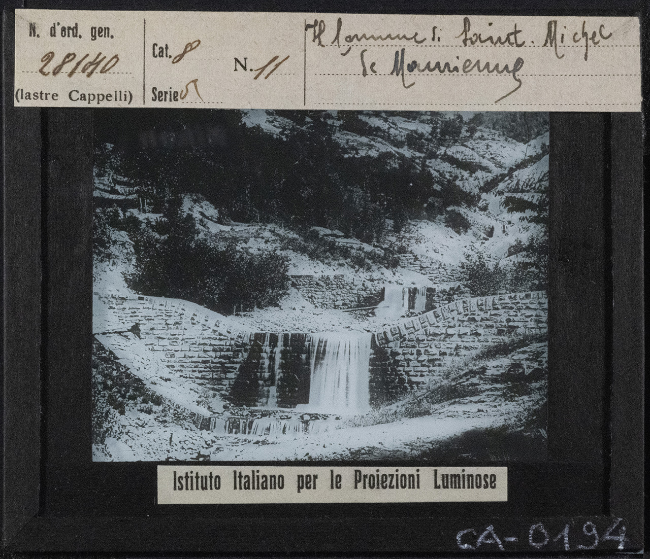 Corsi d'acqua - Torrenti montani - Cascate (positivo) di Istituto Italiano per le Proiezioni Luminose (XX)