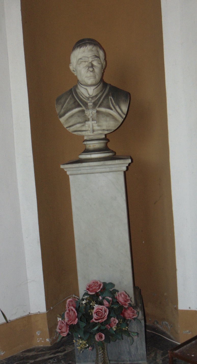 Ritratto di ecclesiastico, Busto (statua) di Autore sconosciuto (terzo quarto XX)
