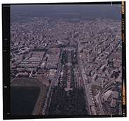 Foggia - veduta aerea del centro città e della villa comunale (diapositiva) di Ramosini, Vitaliano, Stagnani, Vittorio (XX)