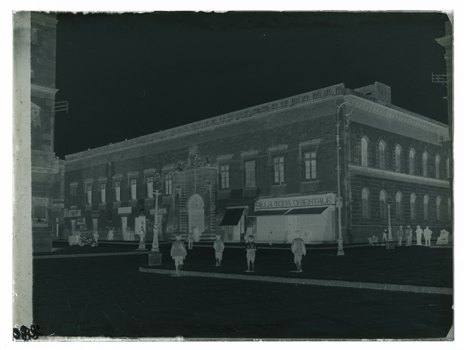 Maglie - Liceo Capece in piazza Aldo Moro (negativo) di Palumbo, Giuseppe (XX)