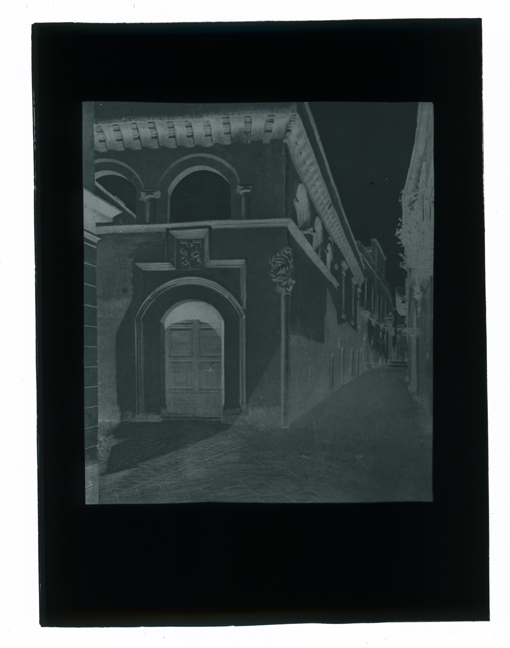 Lecce - Palazzo Lubelli (demolito) in via Prato (negativo) di Palumbo, Giuseppe (XX)