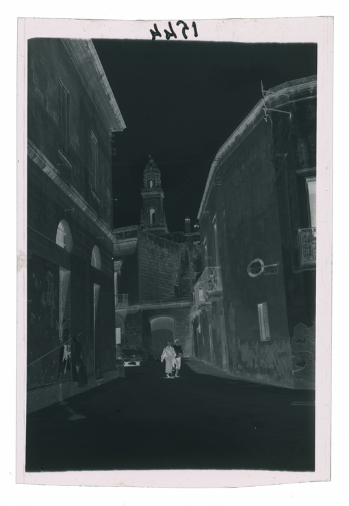 Lecce - Vicolo Santa Venera (negativo) di Palumbo, Giuseppe (XX)
